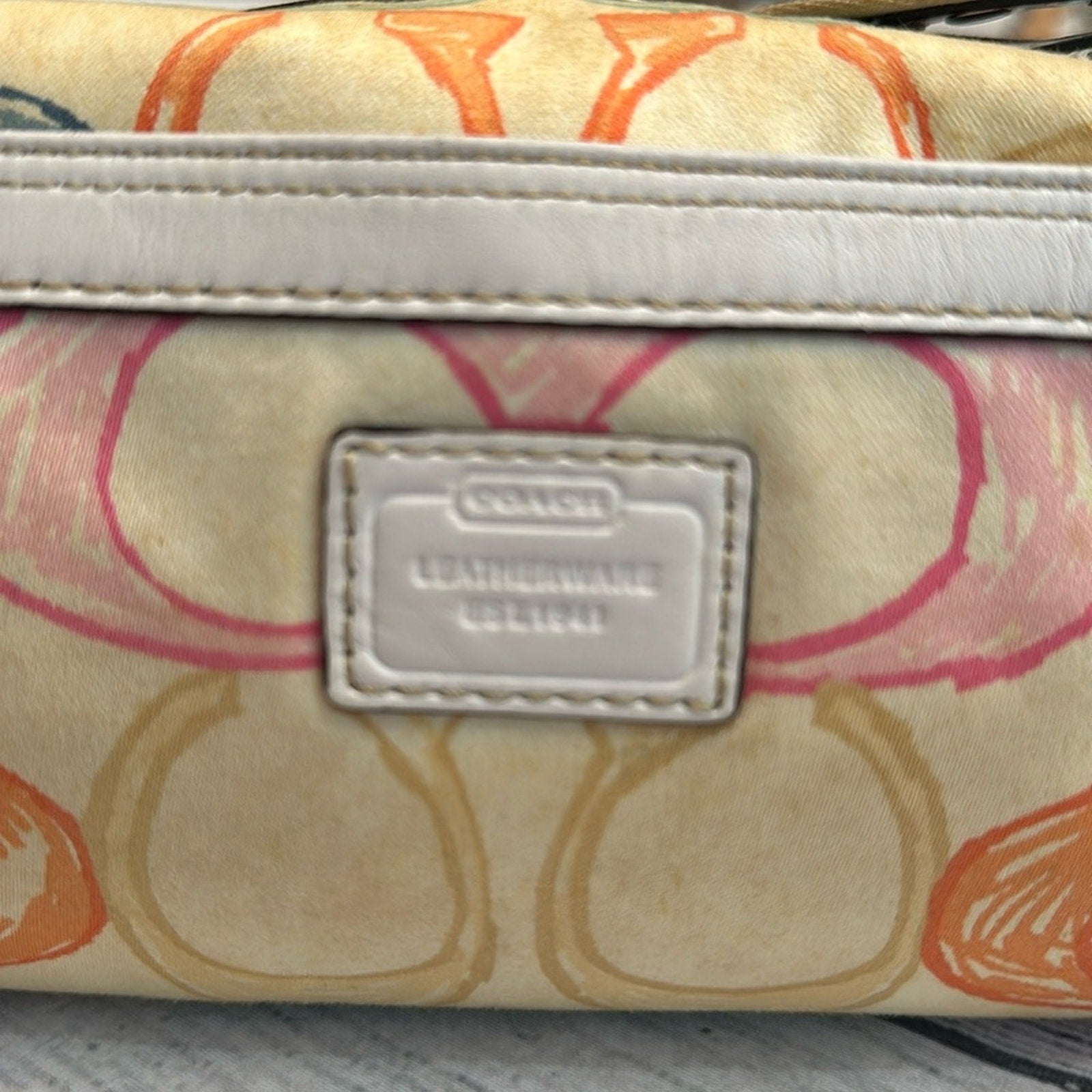Coach shoulder bag Y2K white