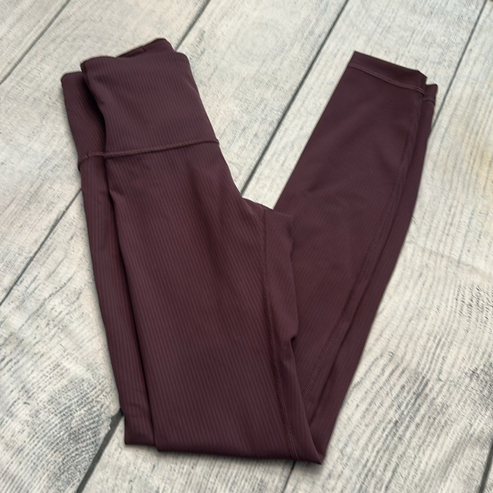 Lululemon Ribbed Dramatic Magenta Leggings - 0