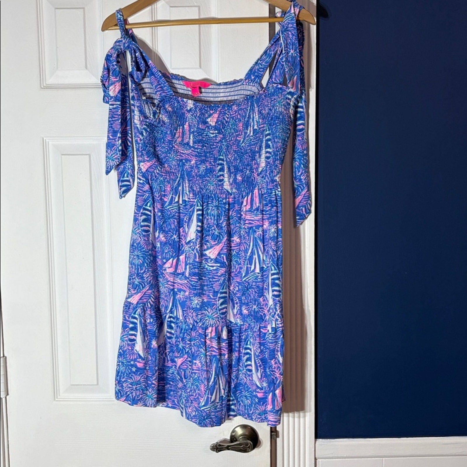 Lilly Pulitzer Kailua Smocked Dress - size M