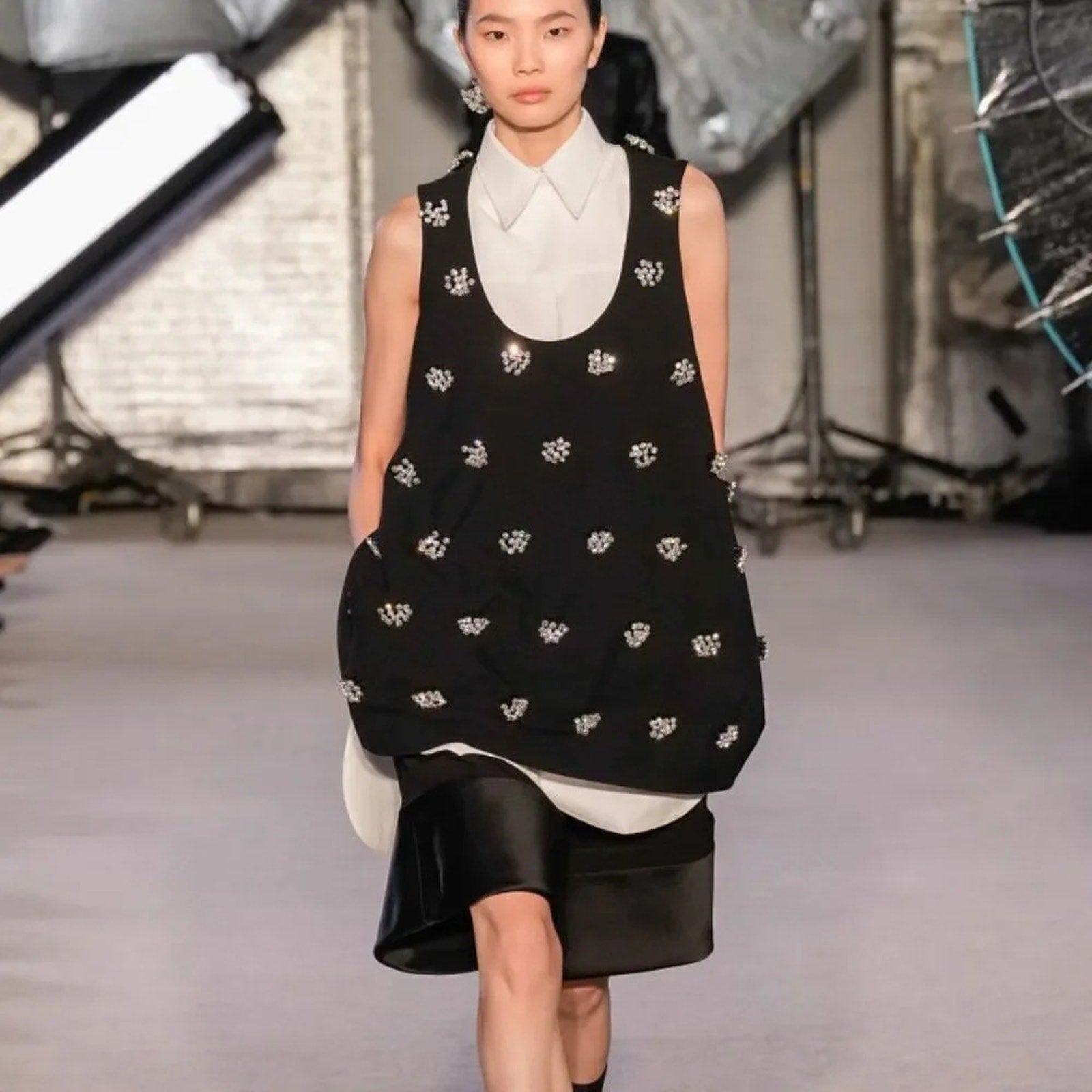 NEW Brandon Maxwell The Sherry Rhinestone Floral Wool Blend Dress - size 8