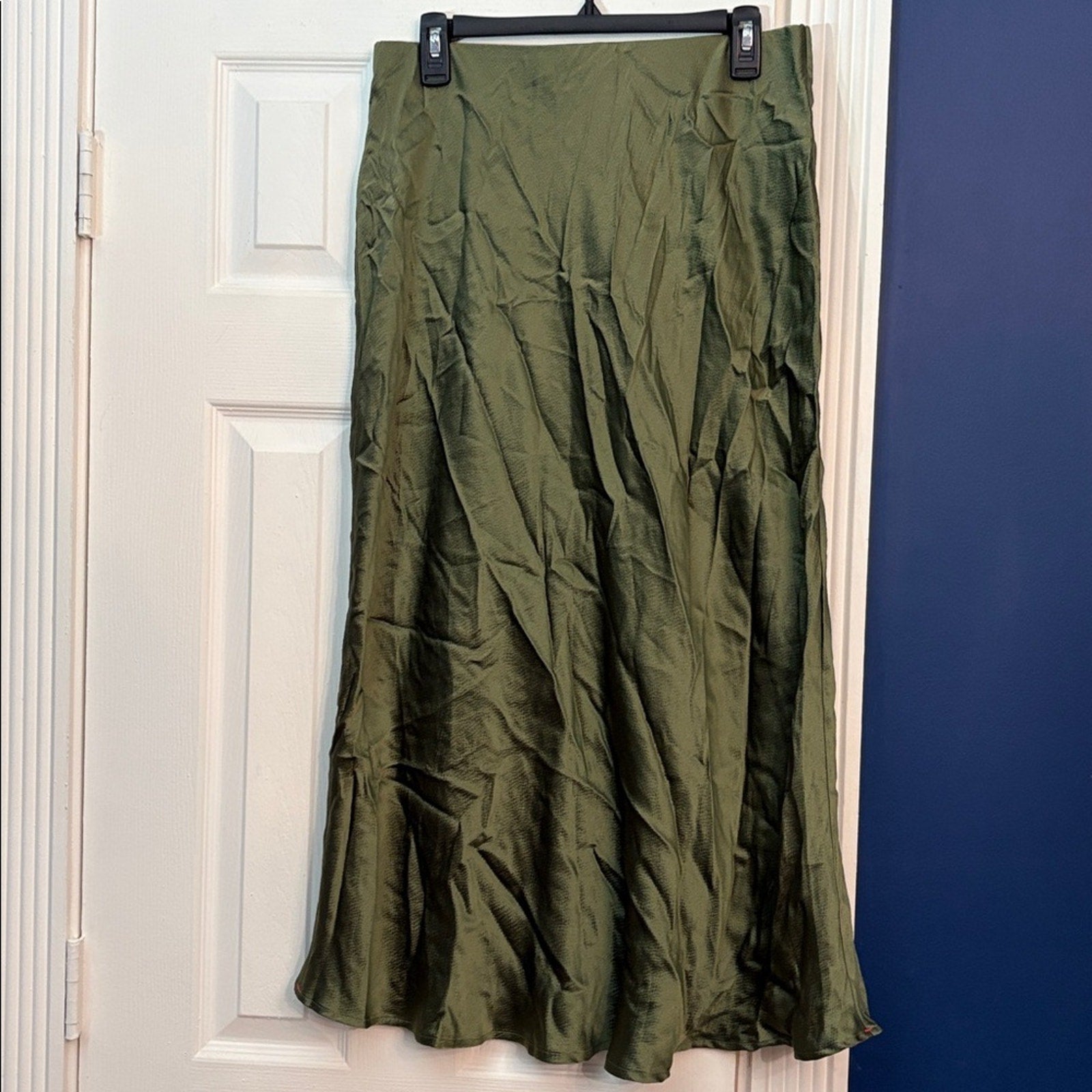Xirena Audrina Textured Silk Skirt In Serpentine - size Large - NWT