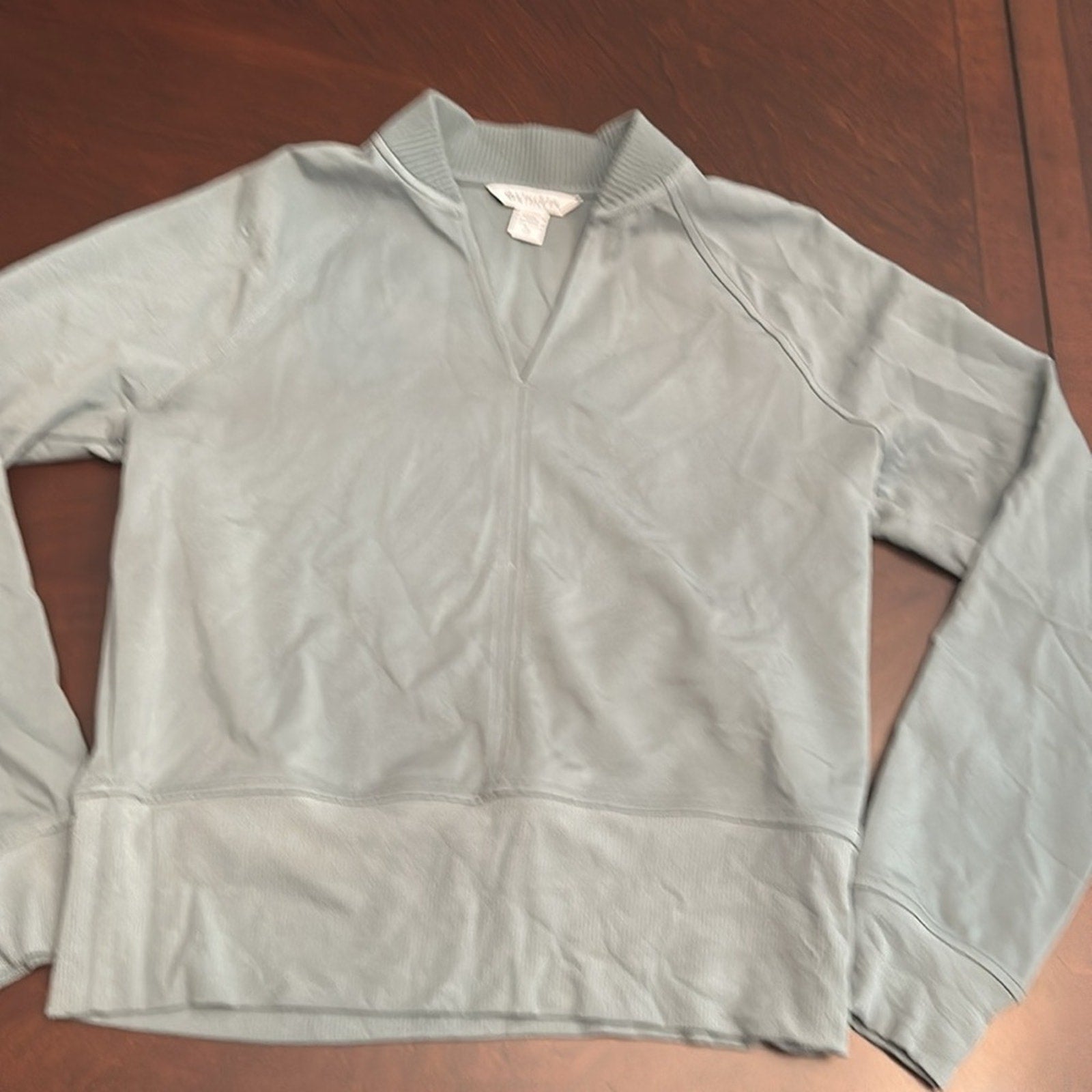 Athleta Eastbound Sweatshirt V-Neck Long Sleeve Green Small