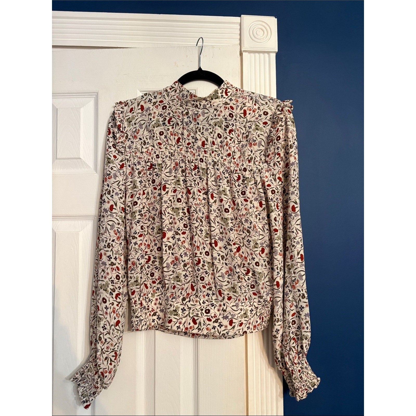 Frame Smocked Floral Silk Long Sleeve Top - M 🌟