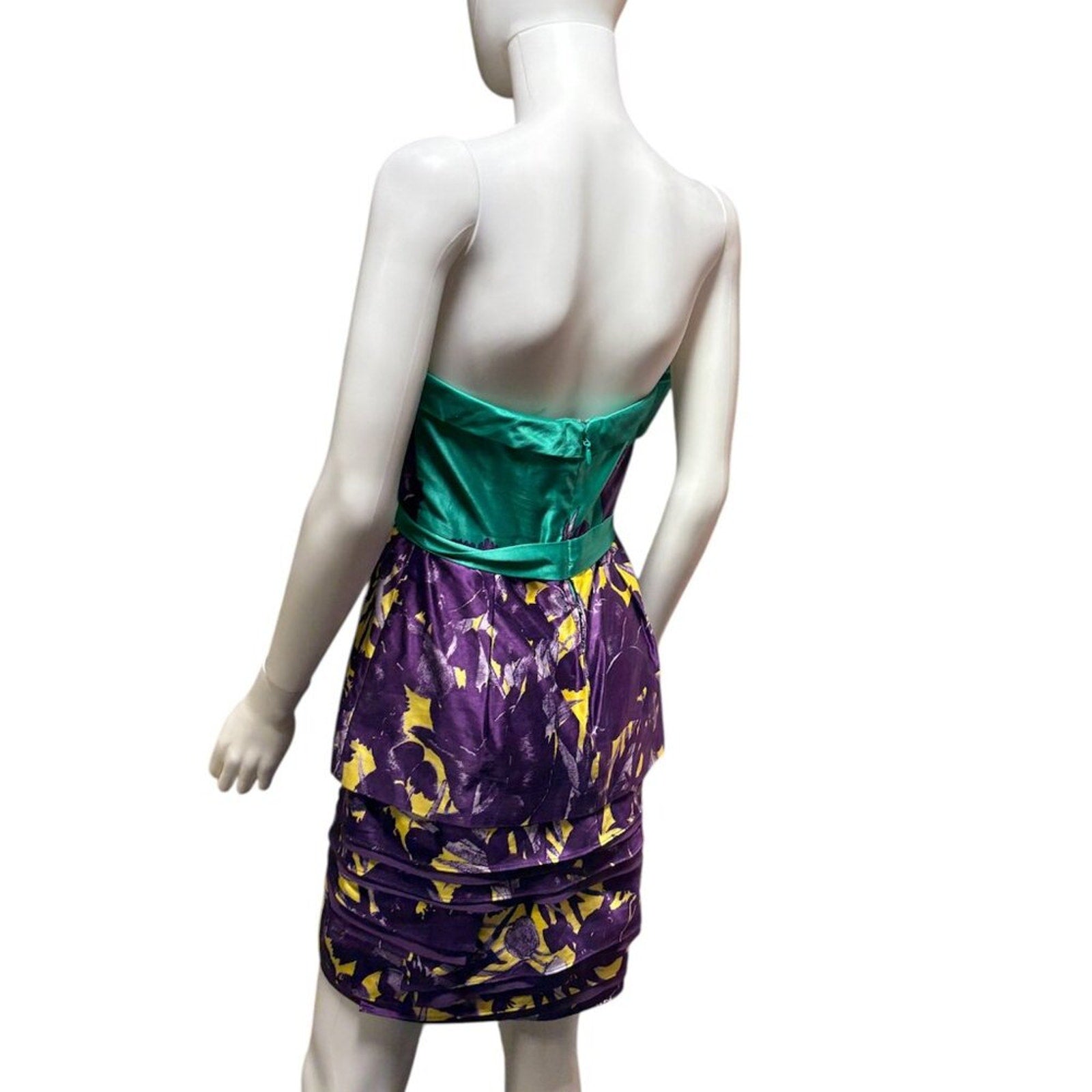 BCBG Maxazria Ultraviolet Strapless Tiered Peplum Watercolor Dress - 6