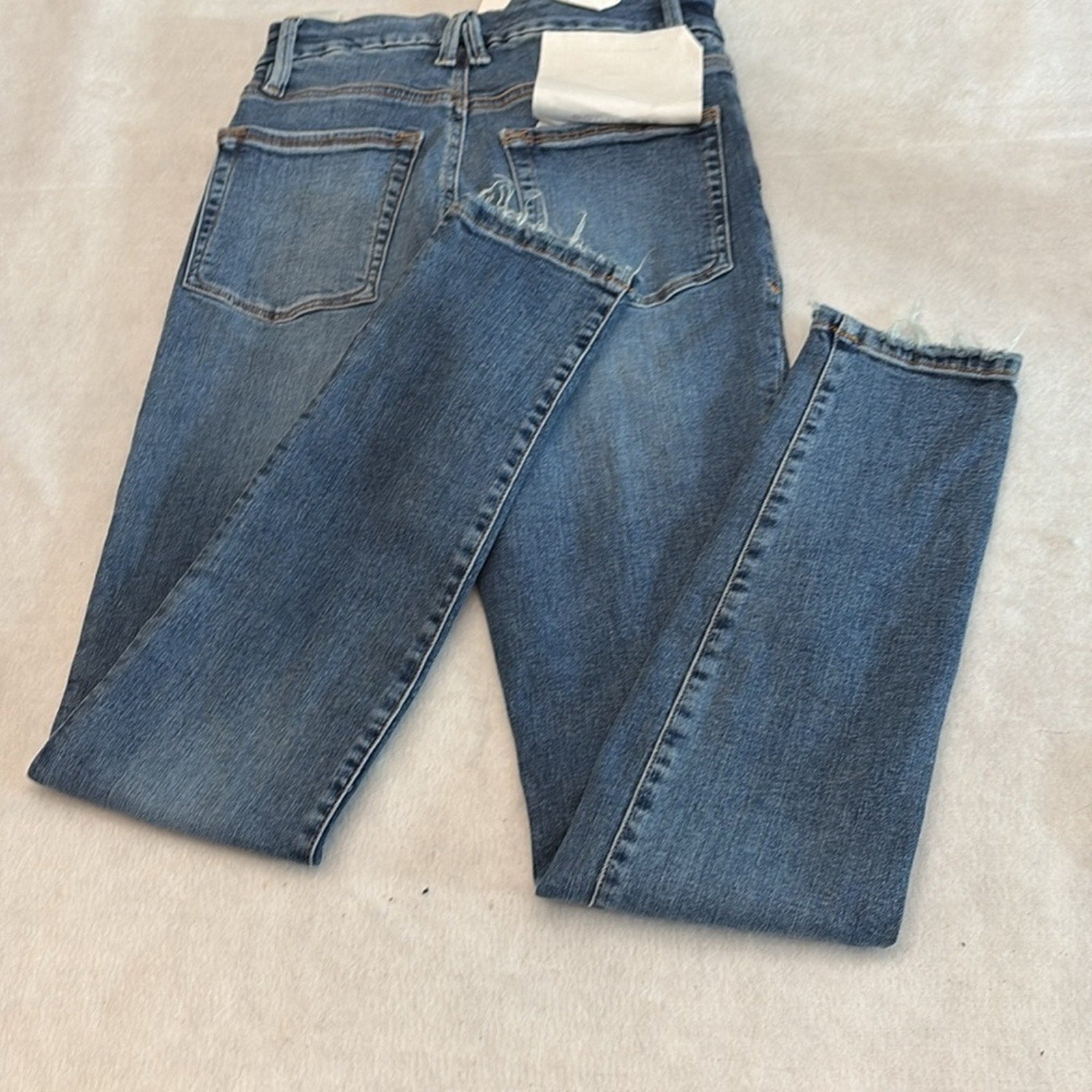 NWT Good American Jeans Women's Size 2/26 Skinny High Rise Button Fly