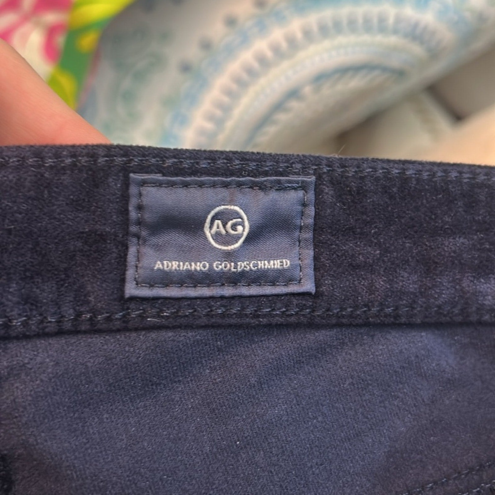 AG The Jodi Velvet Crop Pants in navy - size 27