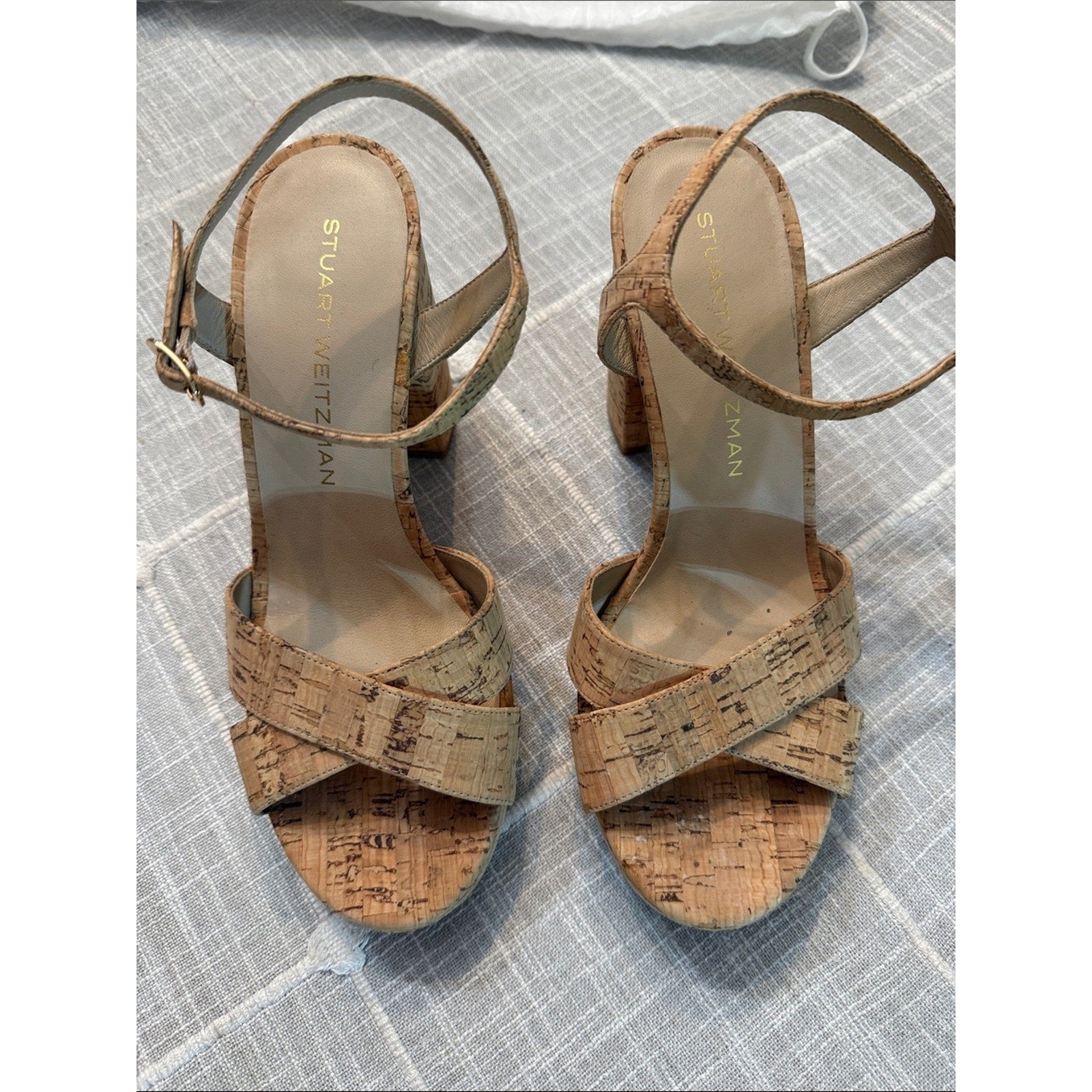 Stuart Weitzman  DAYNA PLATFORM SANDAL - 9 🌟