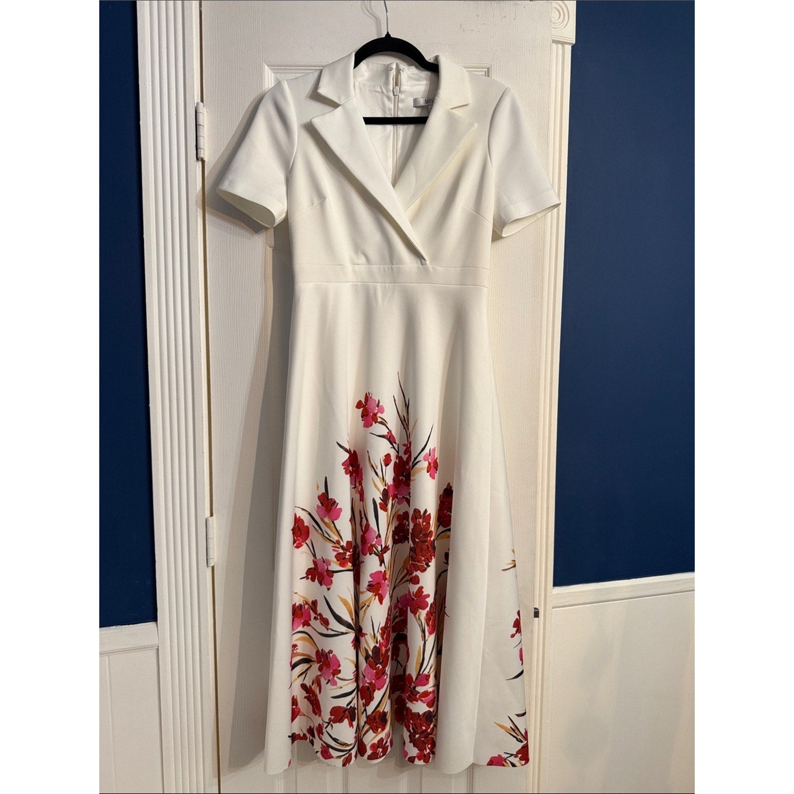 Badgley Mischka Women White Floral-Print Short-Sleeve Midi - 4 🌟