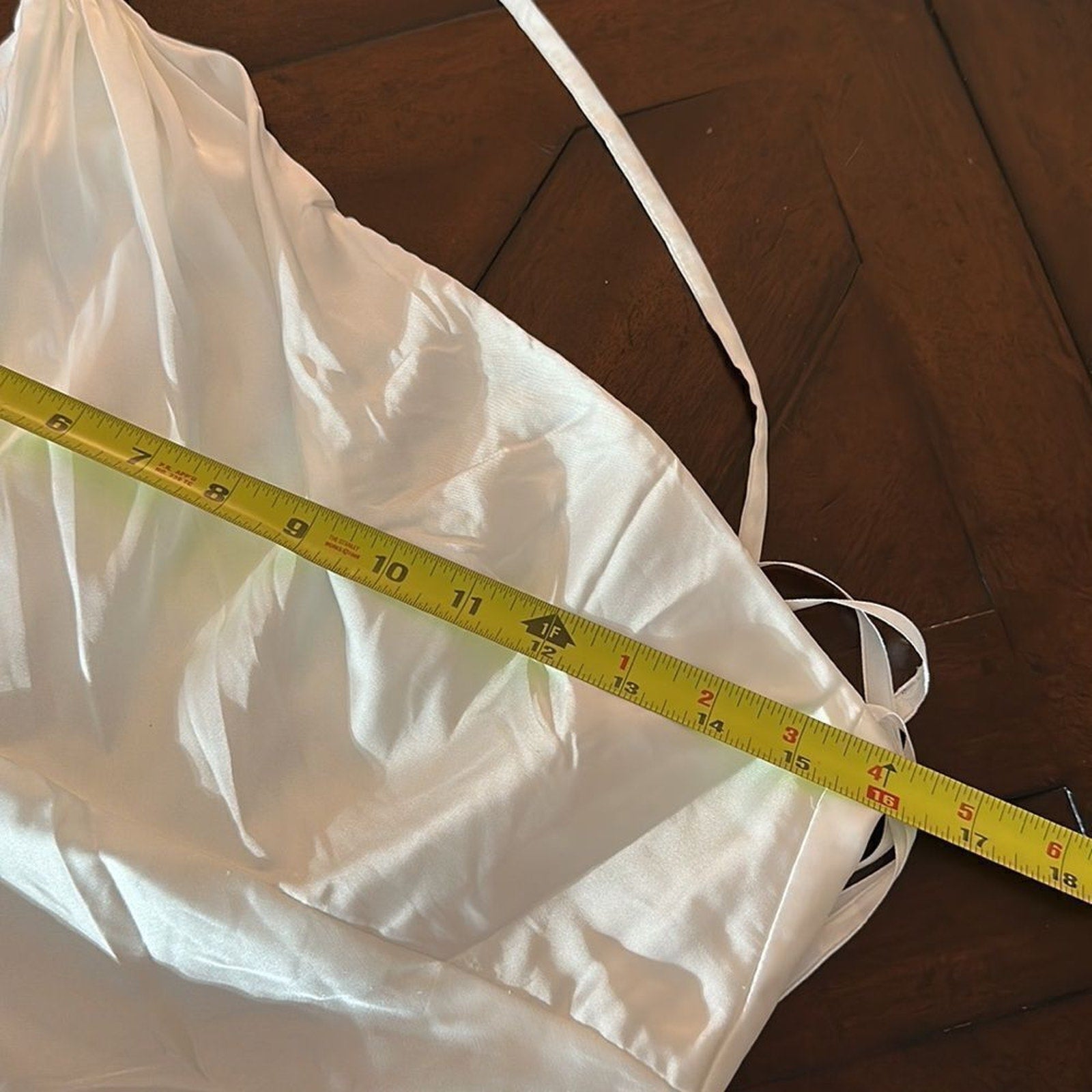 NEW Ieena Mac Duggal One-Shoulder Satin Sheath Gown White - size 6