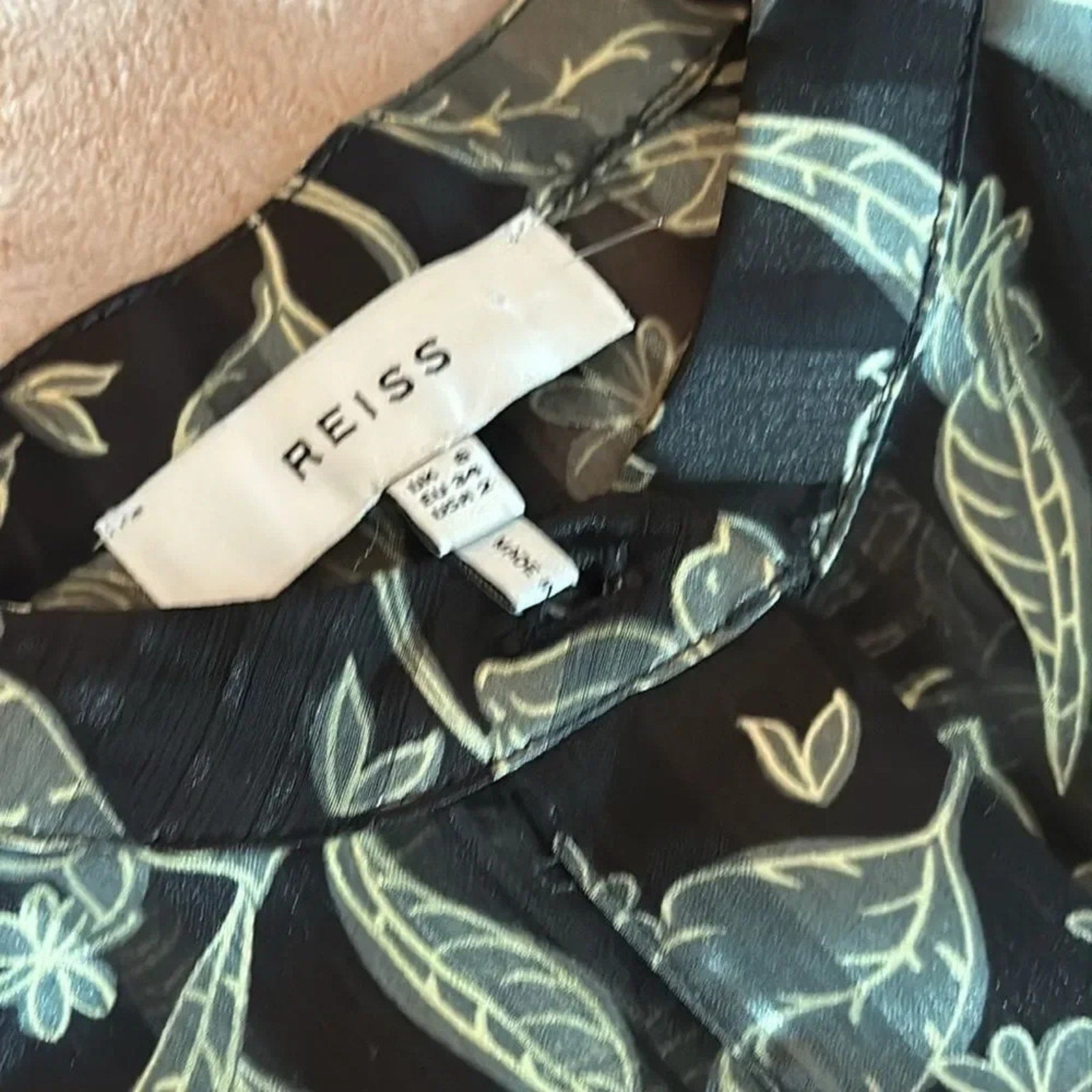 NEW REISS Larissa Floral Print Mini Dress - size 2