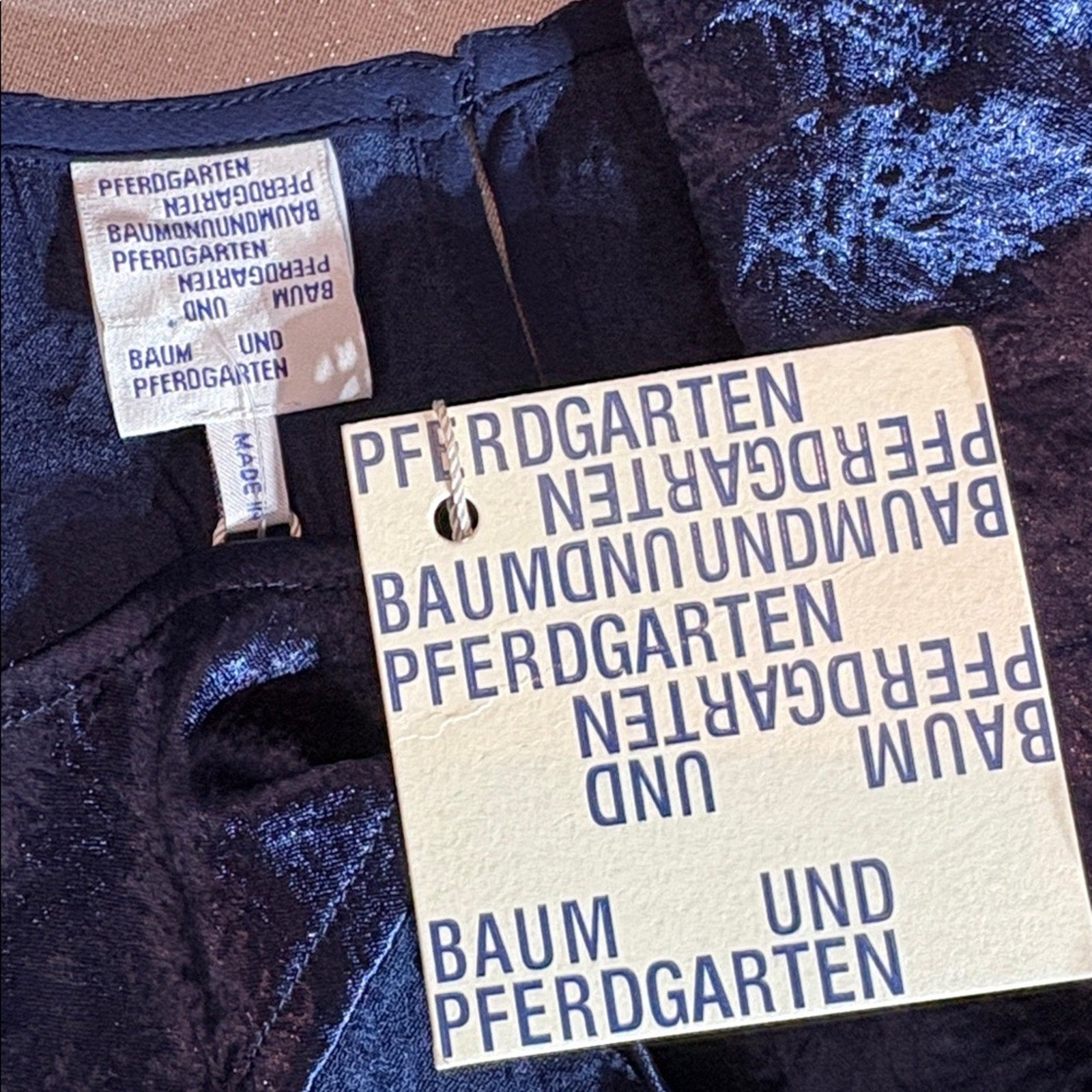 NWT Baum Und Pferdgarten Aneto Long Sleeve Shift Dress in Navy Blue - size 2