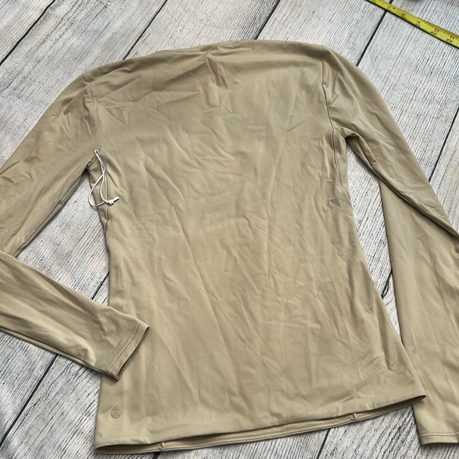 NWOT Lululemon Hold Tight Long Sleeve Shirt - XS