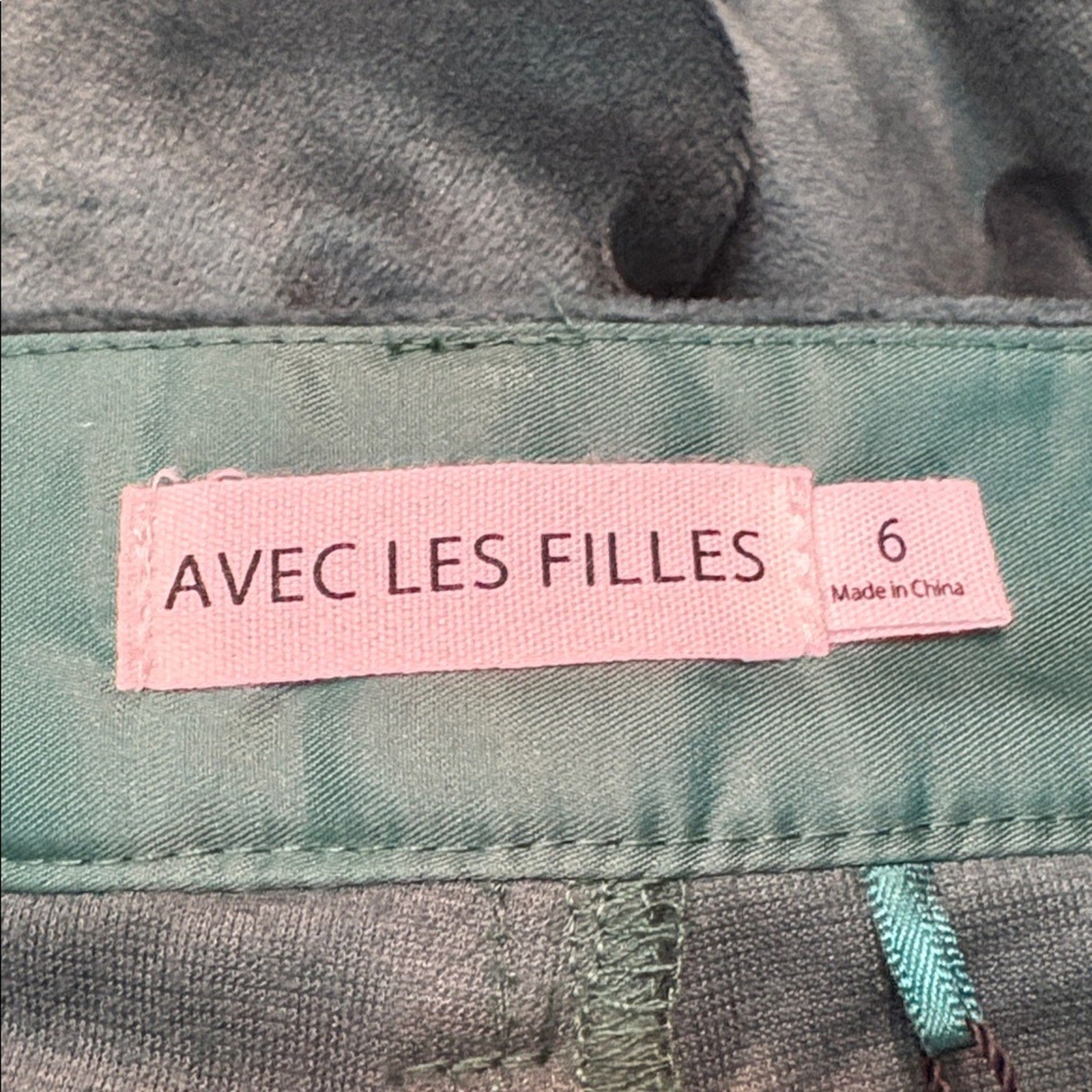 NWT Avec Les Filles Faux Suede Tuxedo Pants Green Straight Leg - size 6