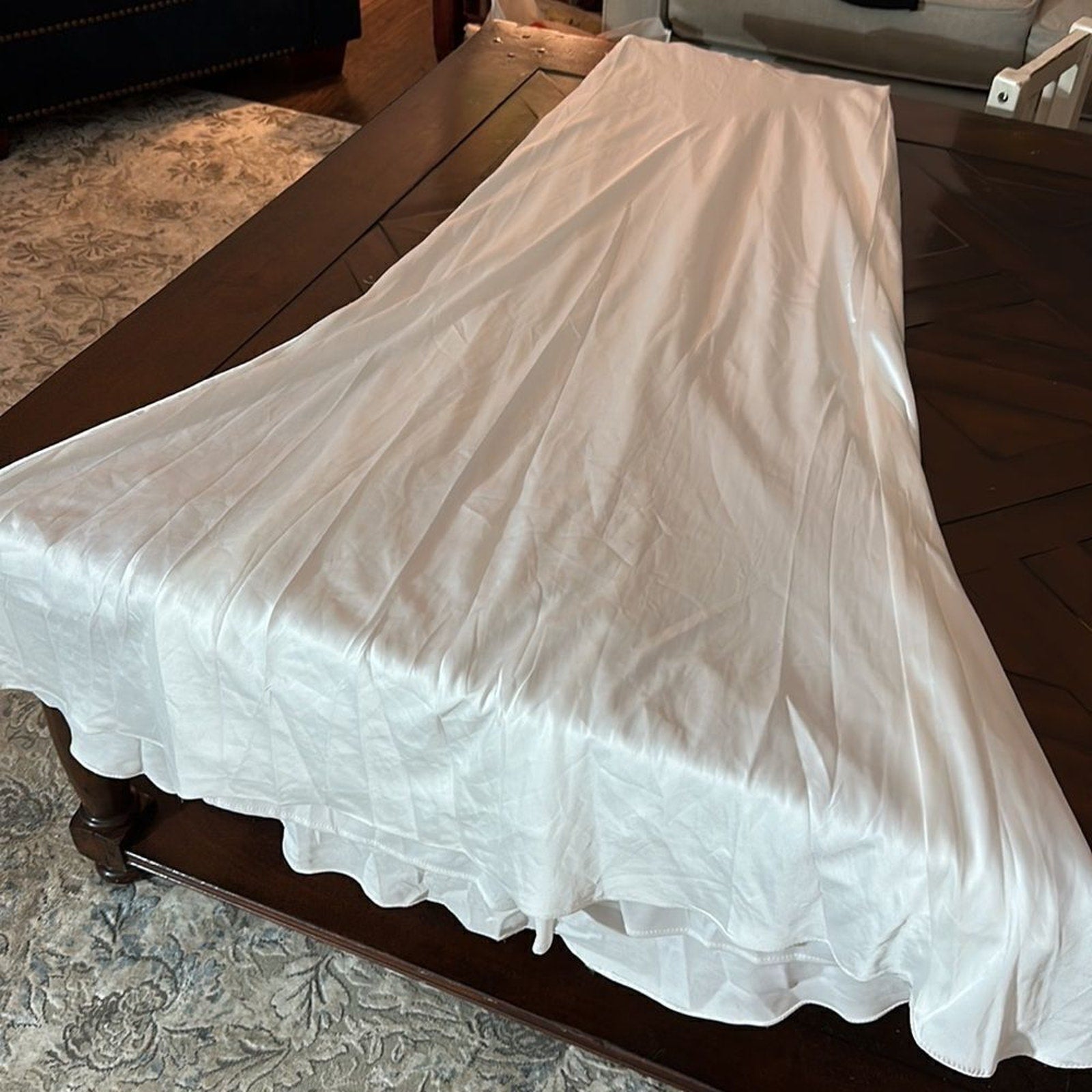 NEW Ieena Mac Duggal One-Shoulder Satin Sheath Gown White - size 6