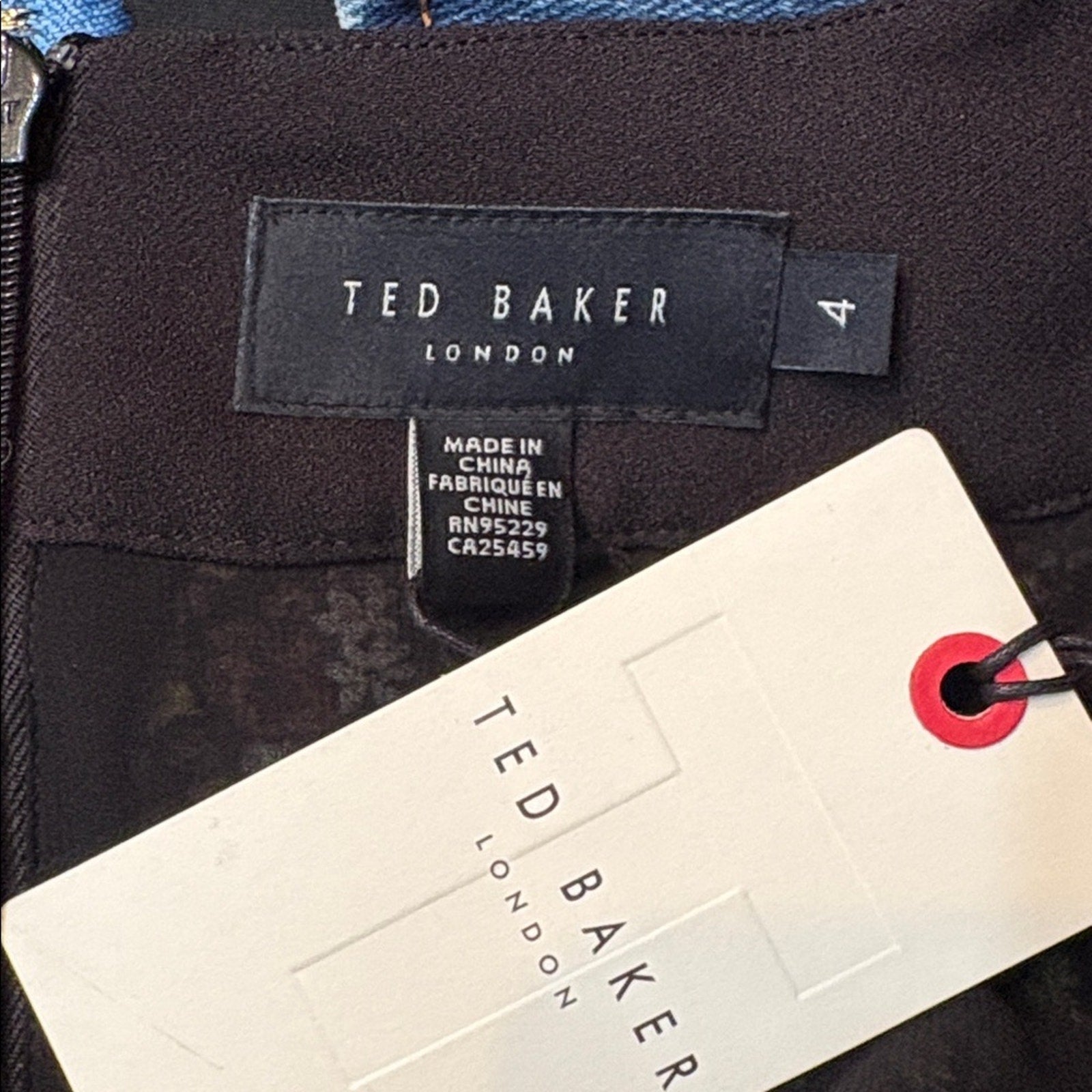 NWT Ted Baker Camilya Crepe Puff Sleeve Top Black - size small 4