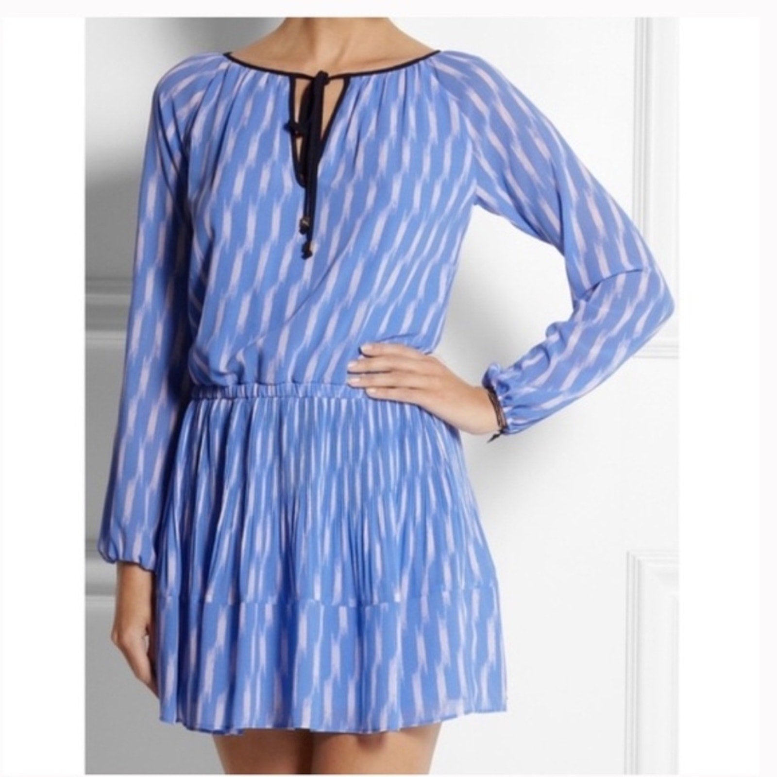 Michael Kors Blue & White Oxford Pleated Chiffon Short Casual Dress - size XL