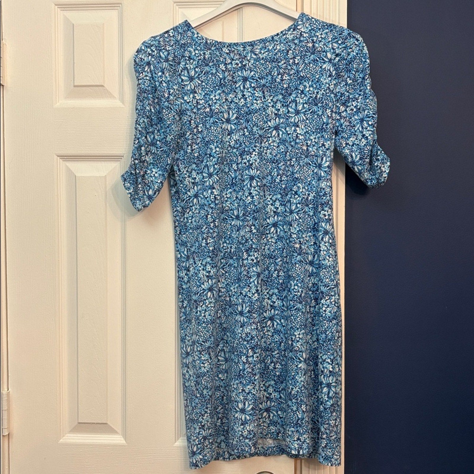Lilly Pulitzer Belden T-shirt Dress in Cumulus Blue Blooming Together - size XS