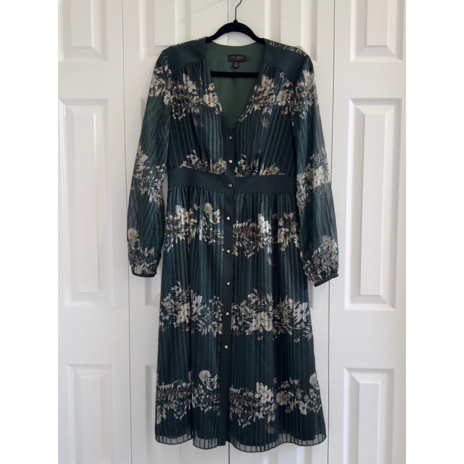 Ted Baker Delyla Meadow-Print Midi Dress - 3 🌟