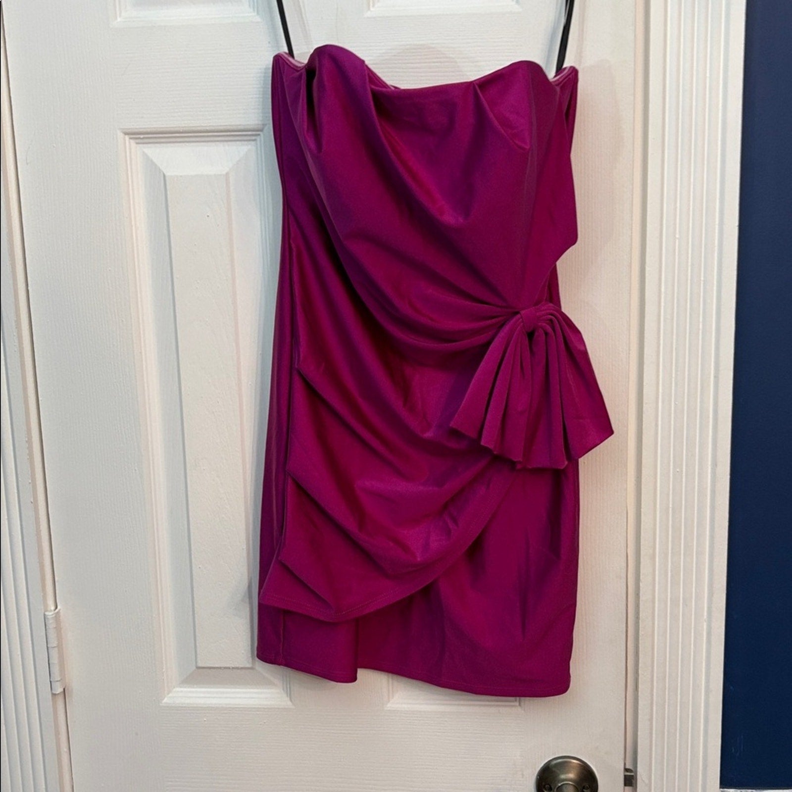 Michael Costello Jem Mini Dress in Magenta - size M - NWT