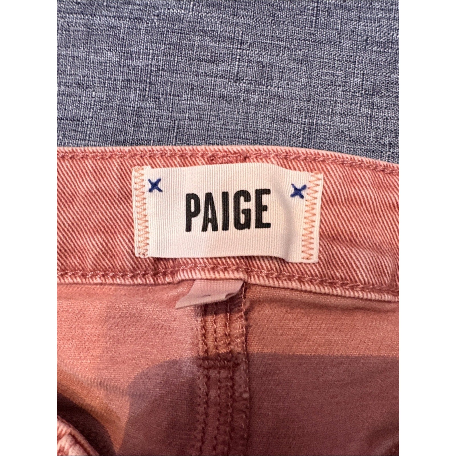 Paige 'Cindy' Pink Straight Button Fly Denim Jeans - size 31