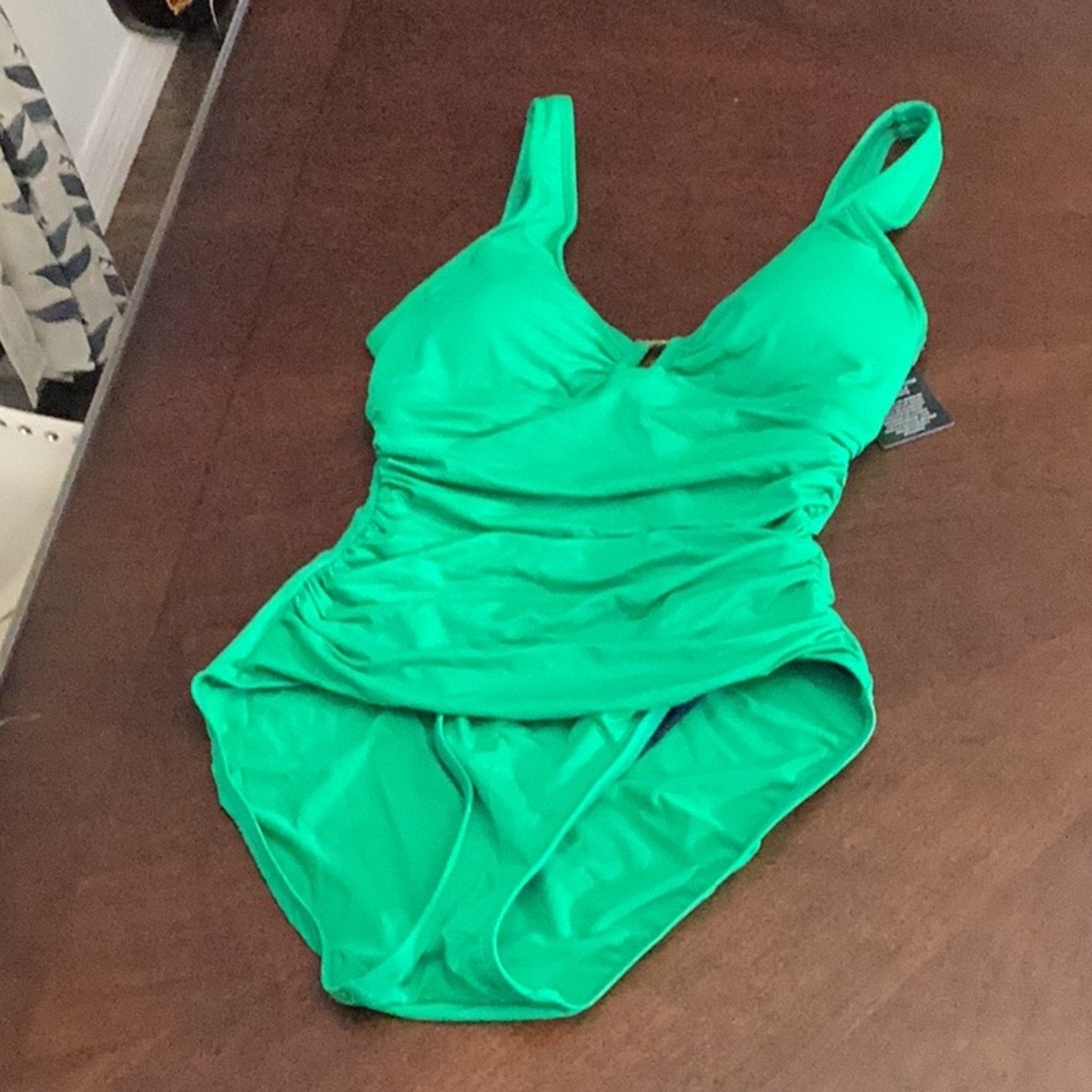 NWT Ralph Lauren Women's Beach Club Solids Ring One Piece Swimsuit - size 6