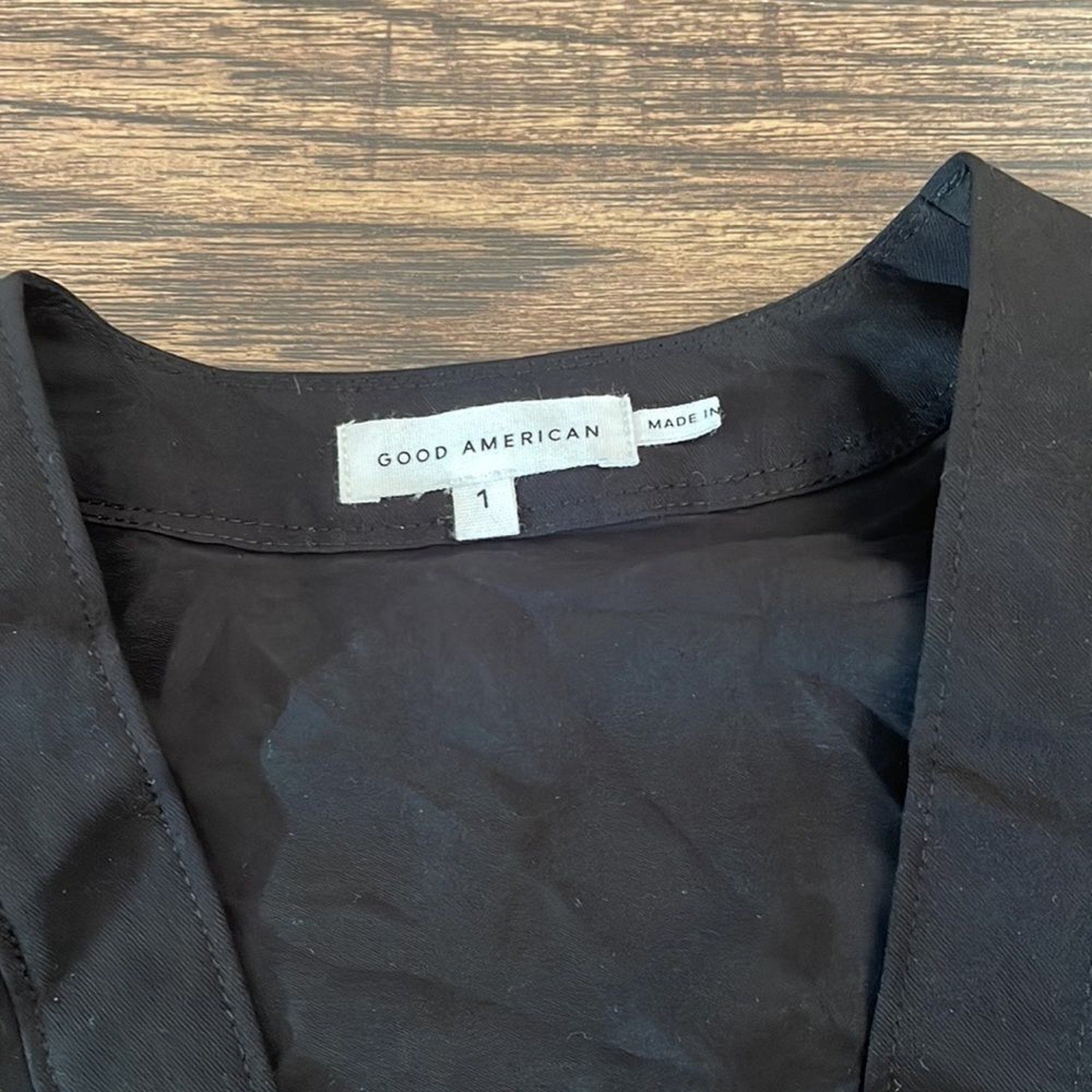 NWT Good American UTILITY WRAP BODY - size 1 (Small)