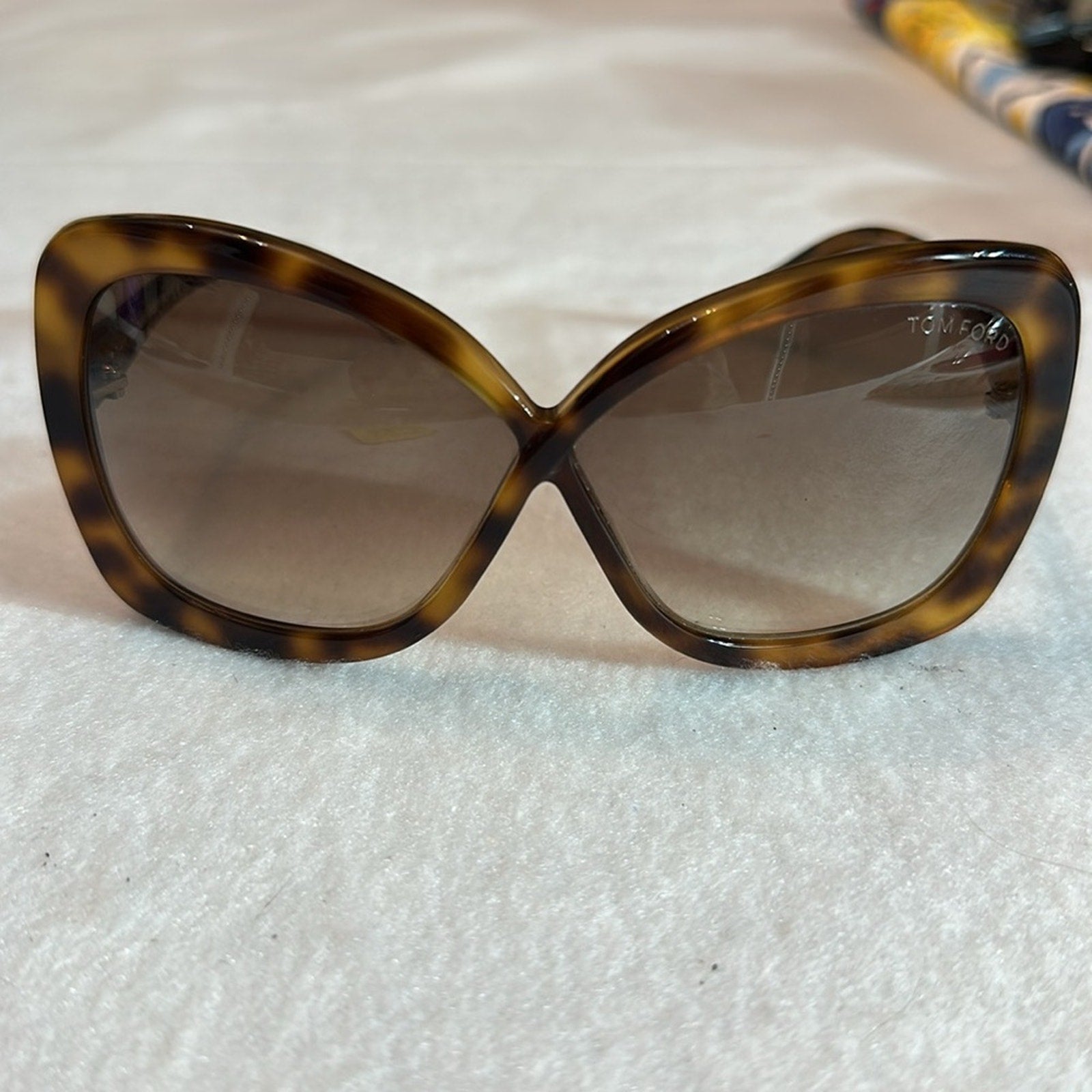 Tom Ford Calgary FT0227 Sunglasses-53P Blonde Havana (Brown Gradient Lens)-63mm