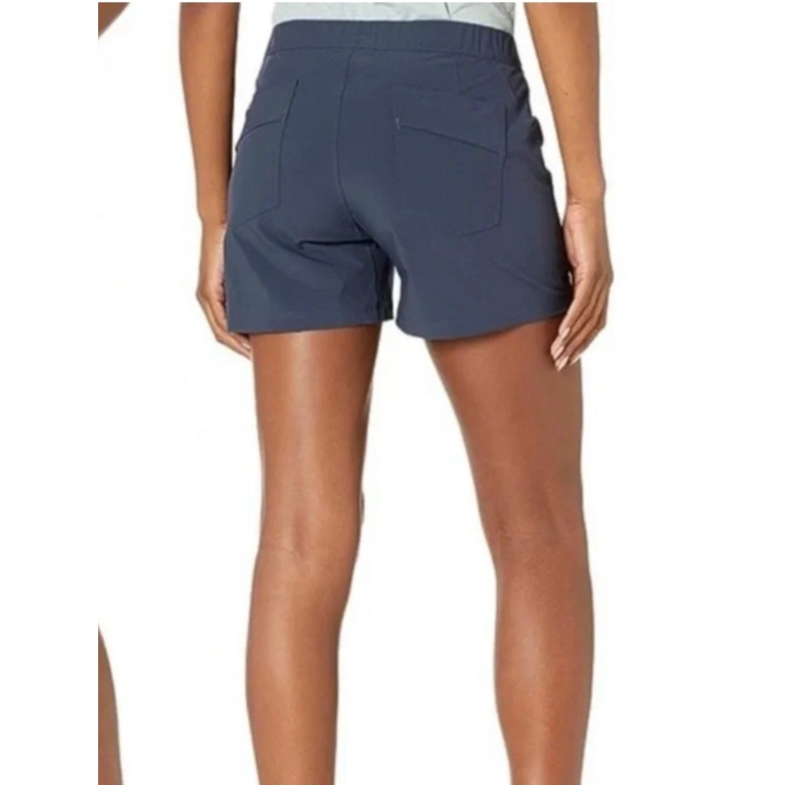 Arc’teryx Women’s Alroy Short 7”  in Navy - 6 🌟