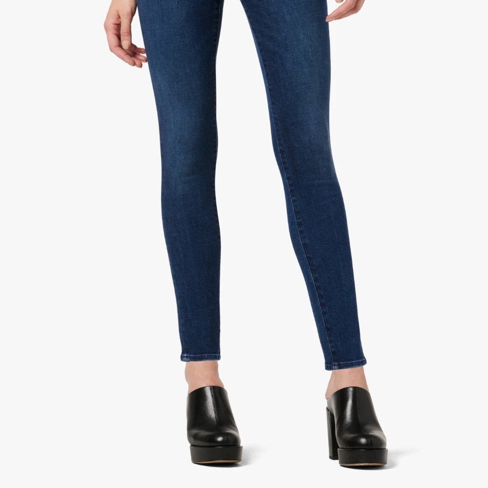 NWT Joe’s Jeans, The Charlie, High Rise Skinny in Evening - size 25