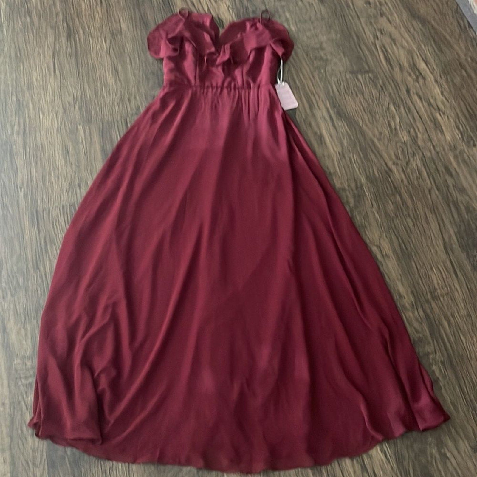 NWT DESSY COLLECTION JUNIOR BRIDESMAID DRESS JR548 IN BURGUNDY - size 16 Juniors