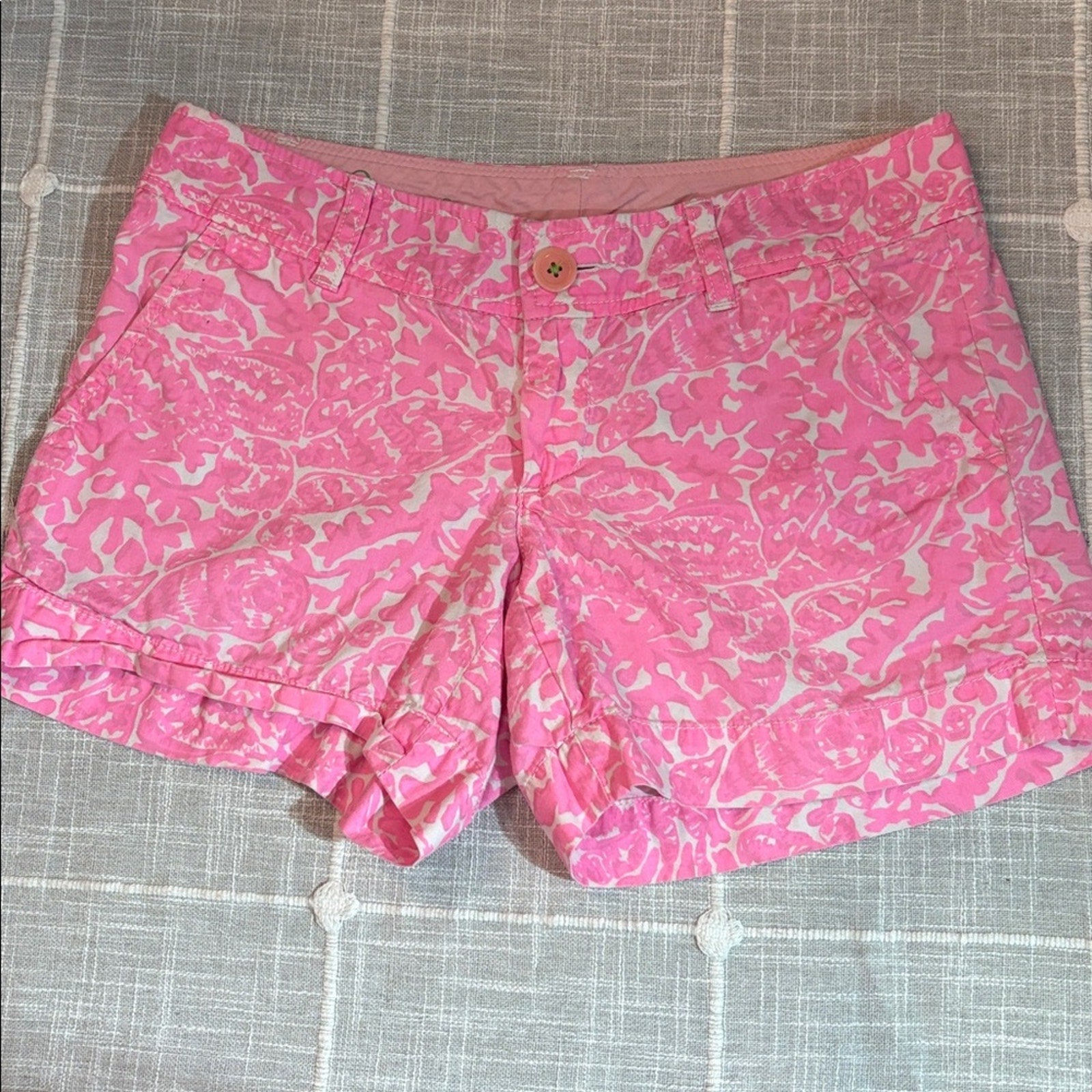 LILLY PULITZER cosmo pink Party Favors 5” Callahan shorts - size 0