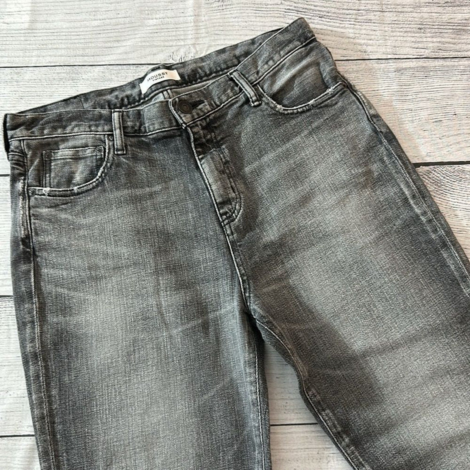 NEW MOUSSY VINTAGE SENECA FLARE - size 29