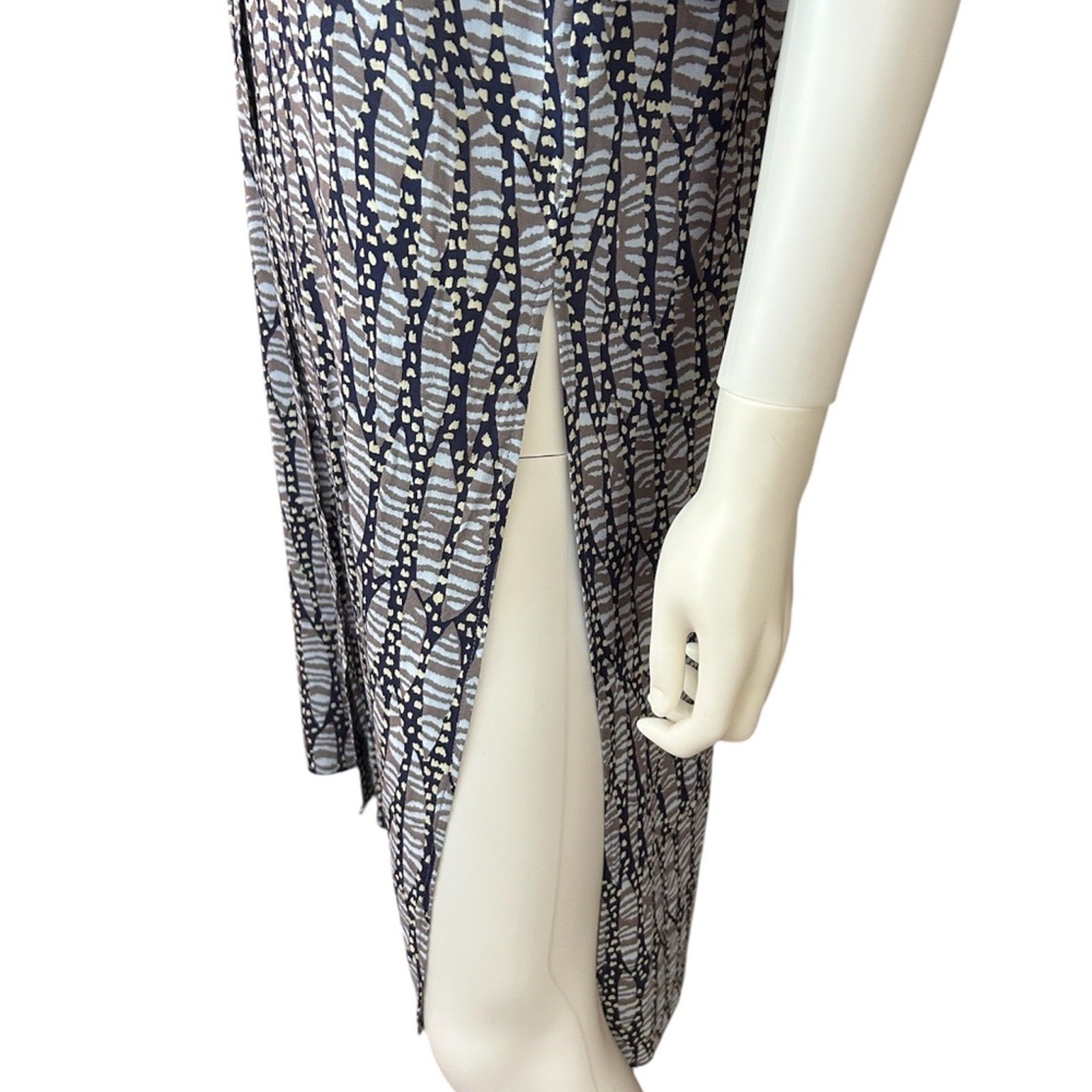 Anthropologie Oversized Print Shirt Dress with side slits - size XS