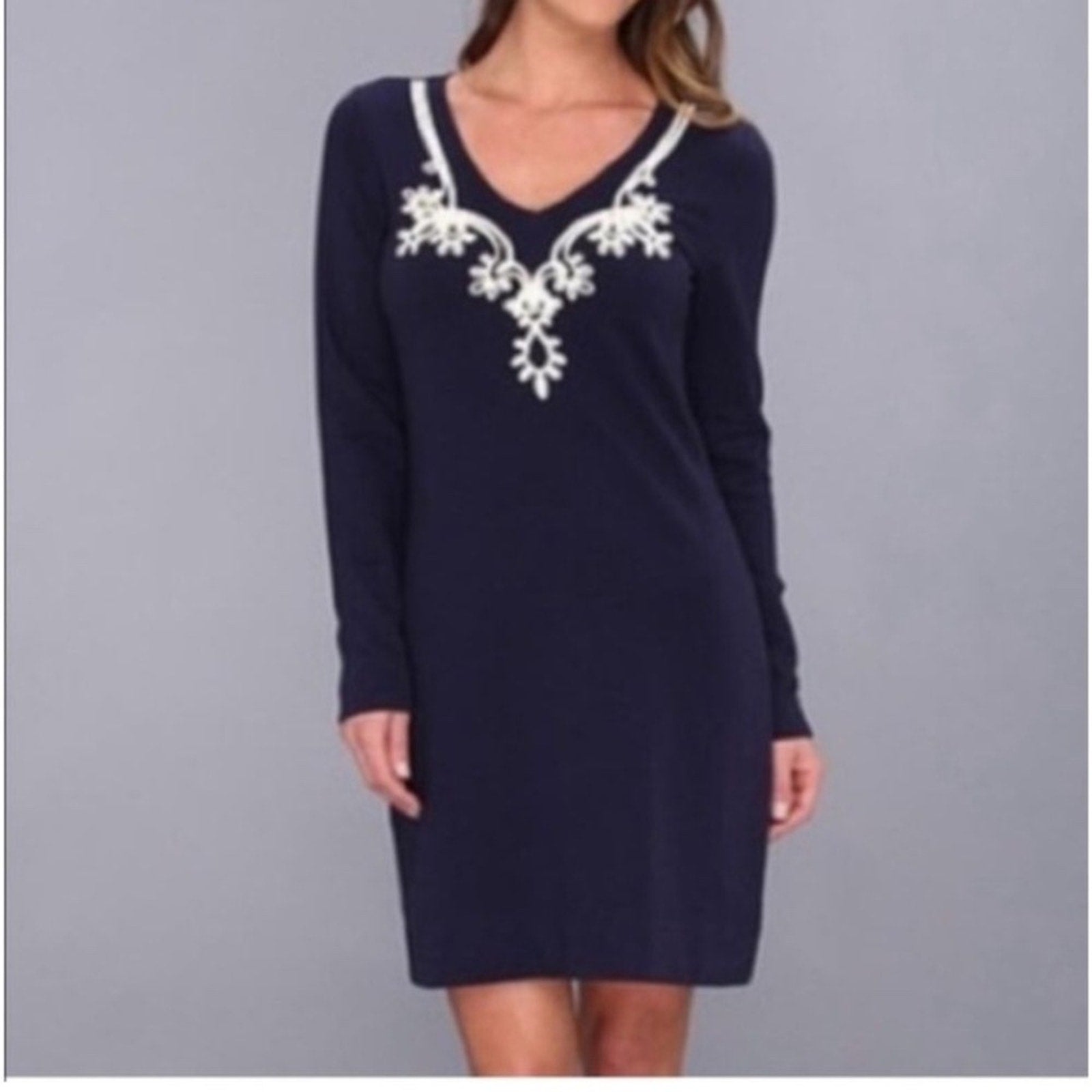Lilly Pulitzer Navy Blue White Appliqué Long Sleeve Daylin Dress - size XS