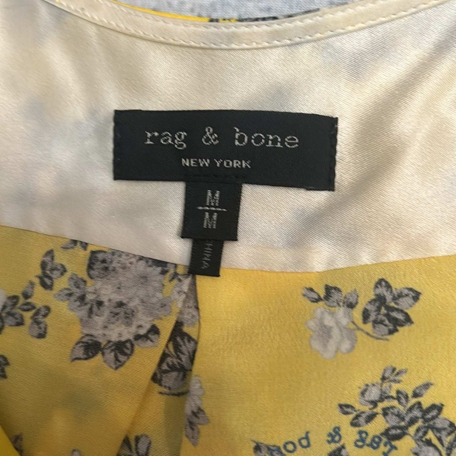 Rag & Bone Victor Silk Floral Top yellow - size M