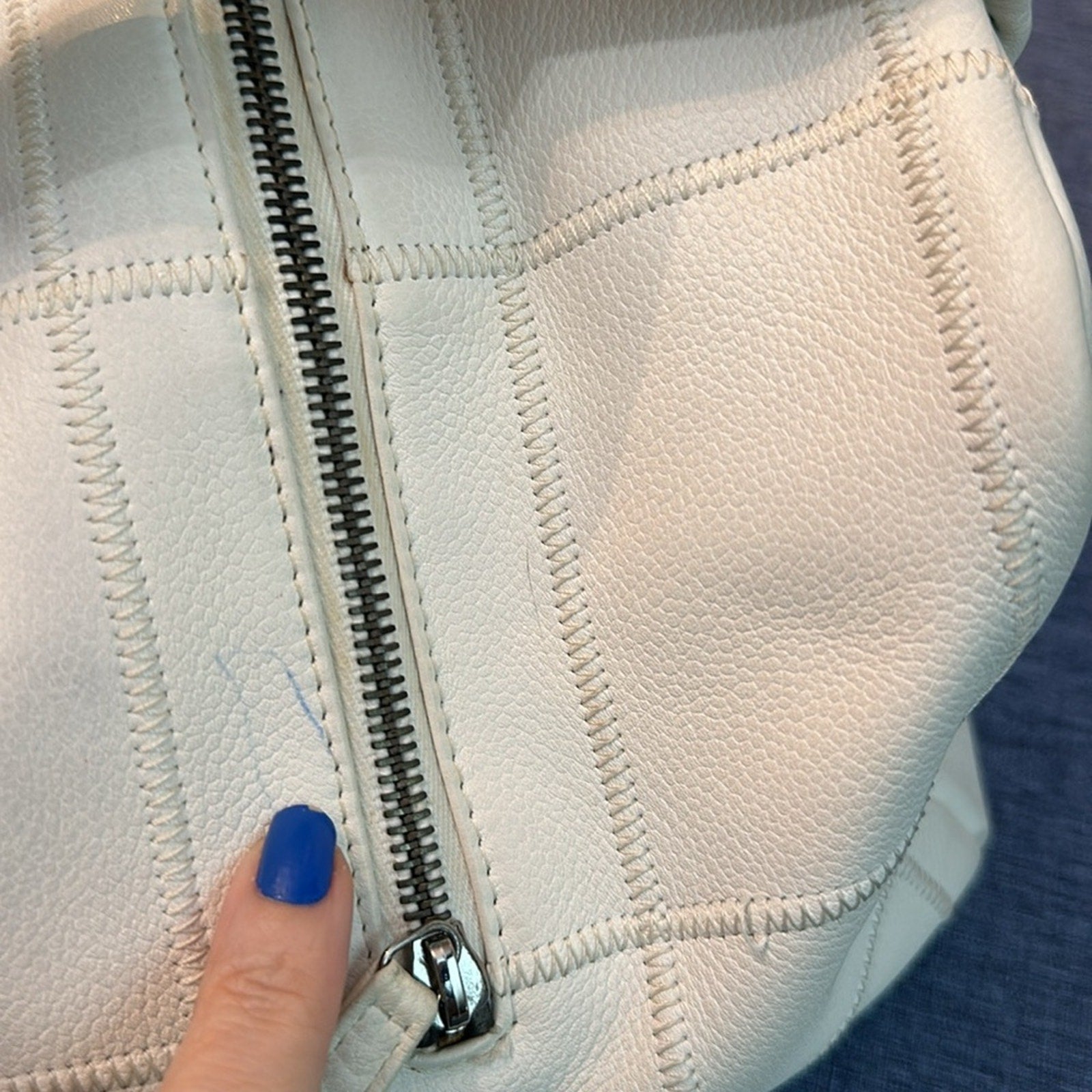 Chanel Chocolate Bar Boston Bag White Rare Caviar Skin