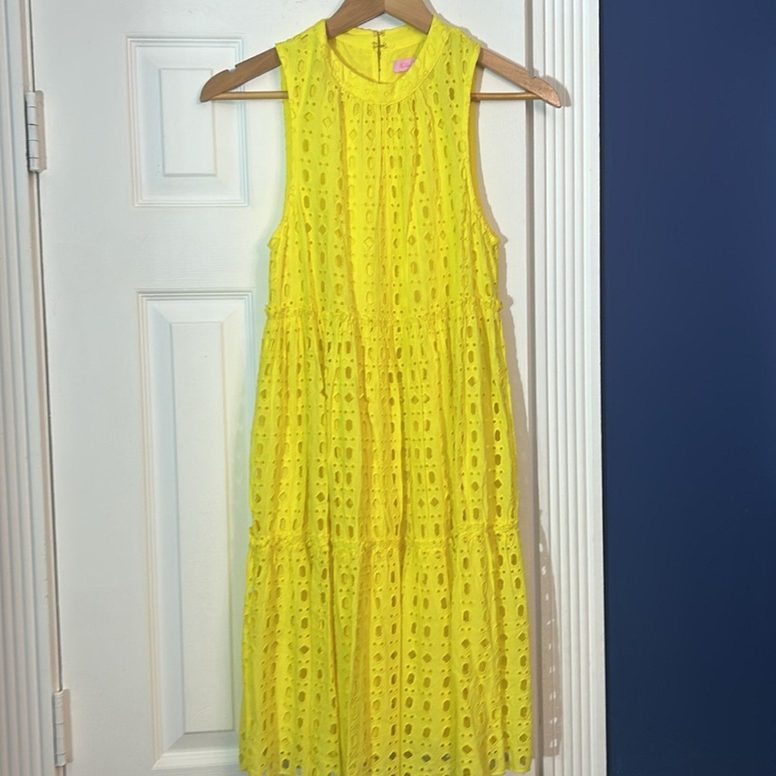 Lilly Pulitzer Indira Swing Dress Lilly’s Lemon Eyelet Cotton Blend - size XS