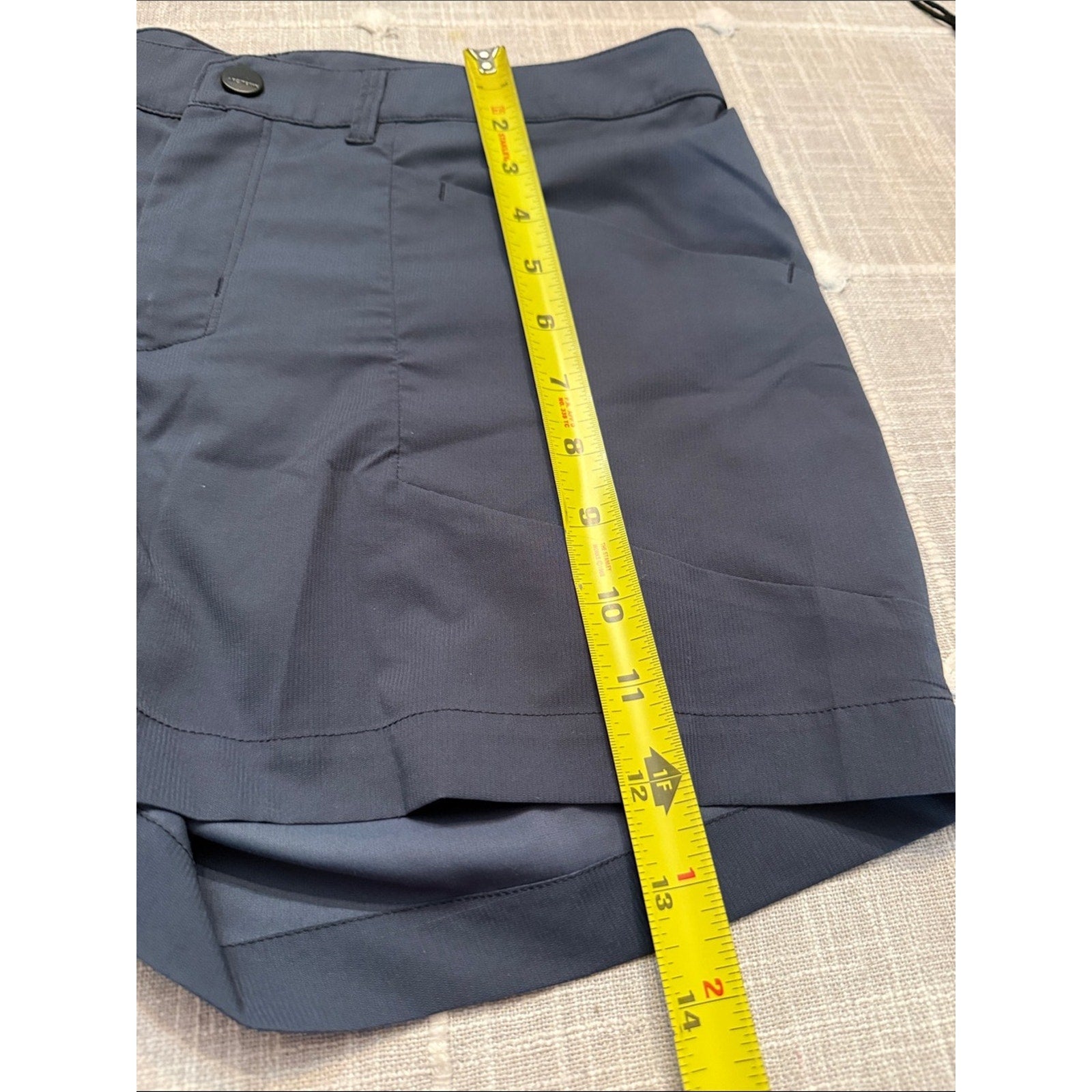 Arc’teryx Women’s Alroy Short 7”  in Navy - 6 🌟