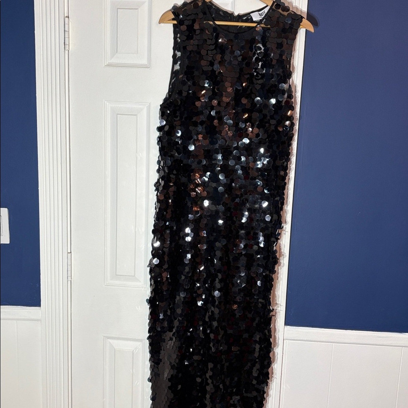 NWT Wayf X Chérie Madeleine Danse Sequin Sleeveless Midi Dress Black - size XL