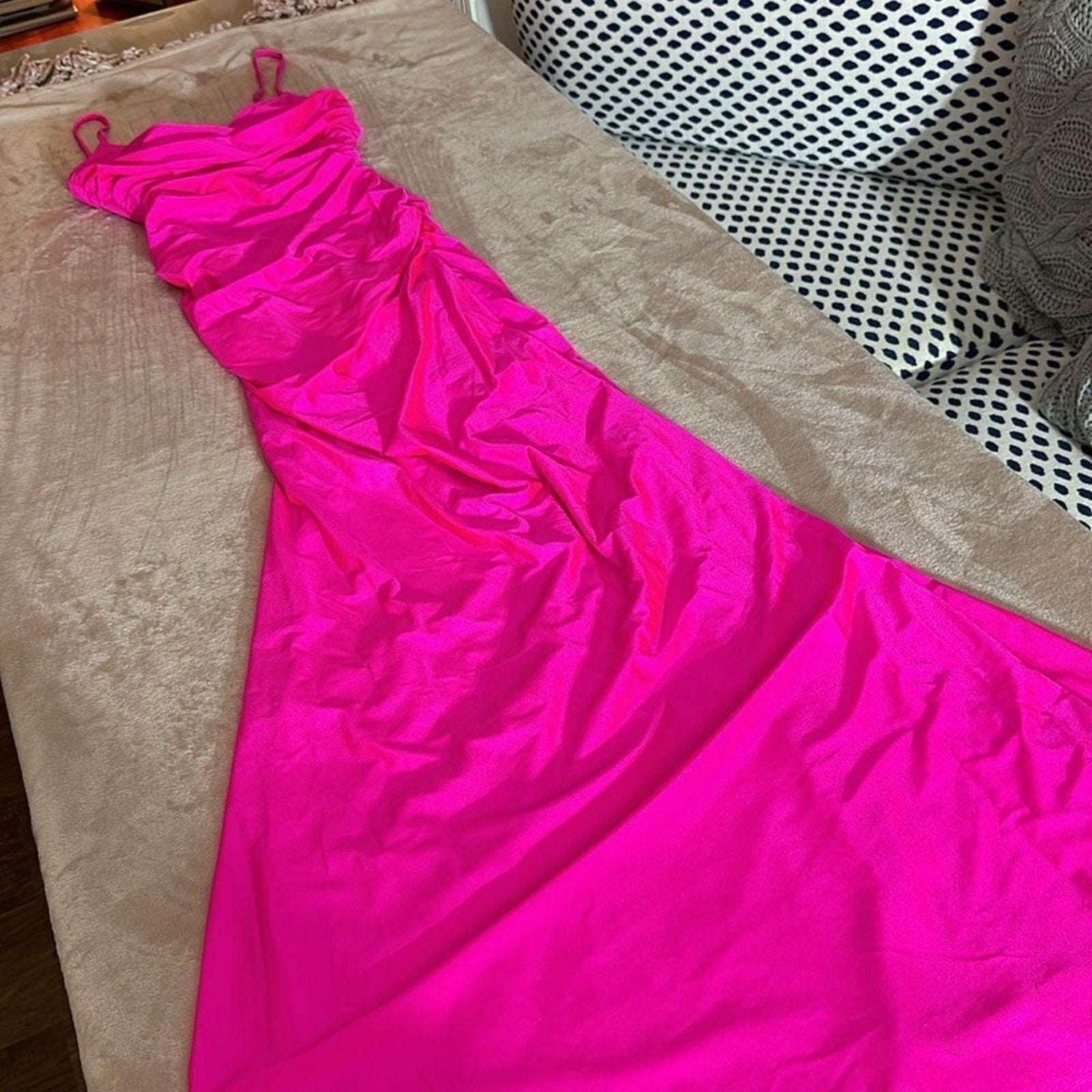 NEW La Femme Neon Dress With Ruching And Strappy Back 29020 - size 6
