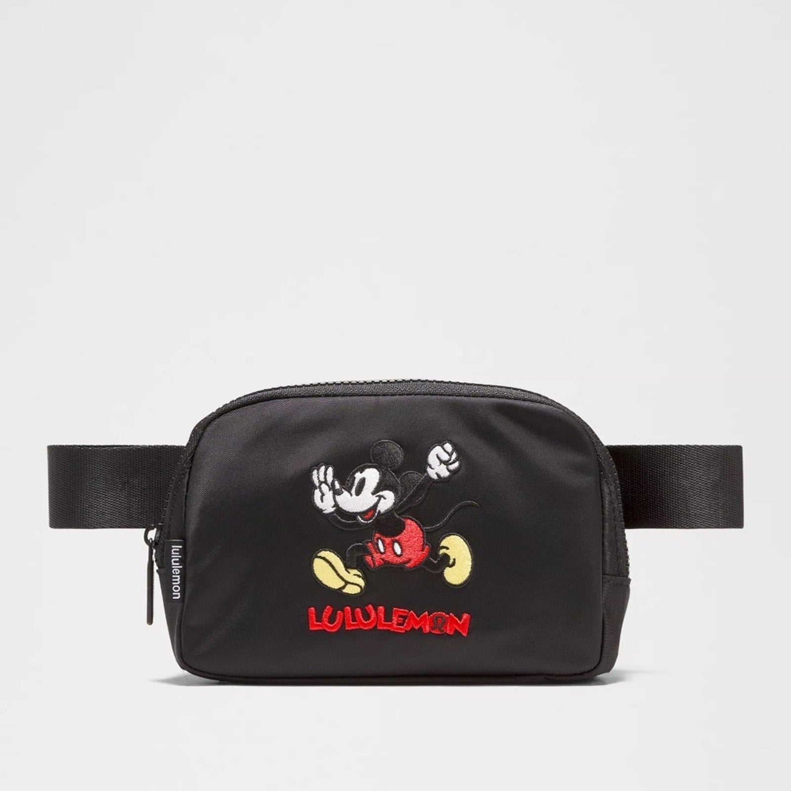 NEW Disney x Lululemon *Everywhere Belt Bag 1L Mickey in Motion Graphic