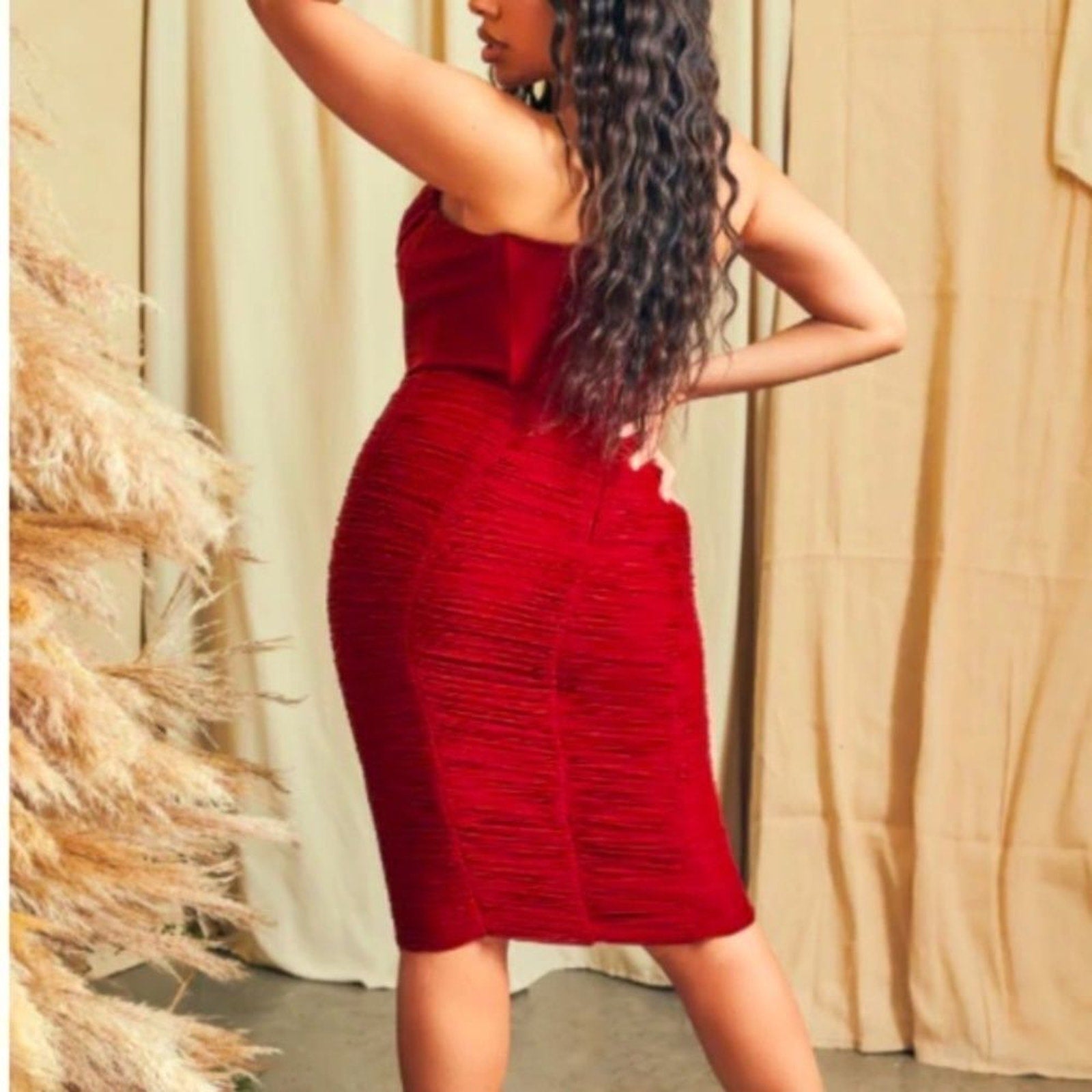 NWT Lavish Alice MESH CORSET STRAPLESS MIDI DRESS IN BURGUNDY - size 16