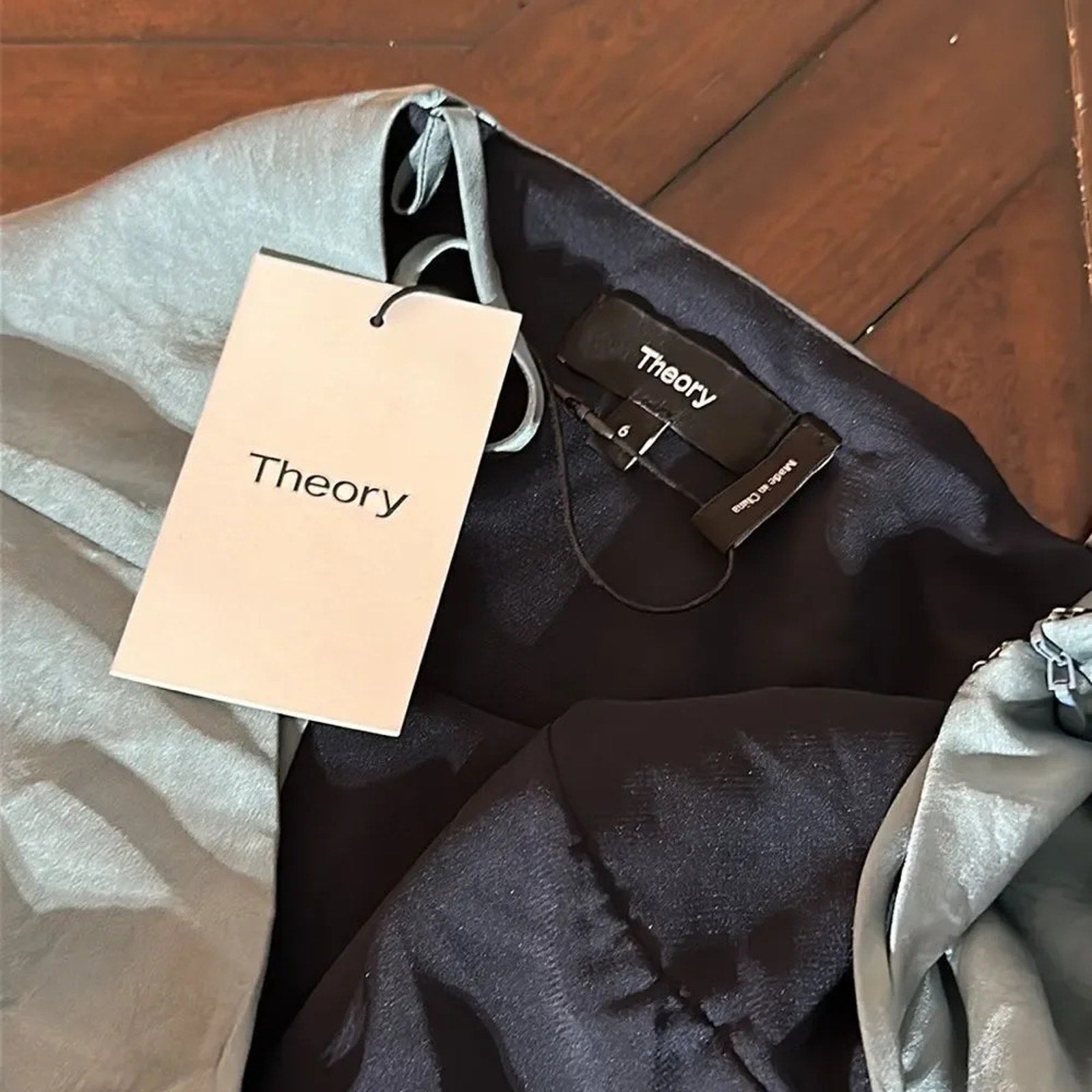 NWT THEORY Came Volume Midi Dress - size 6