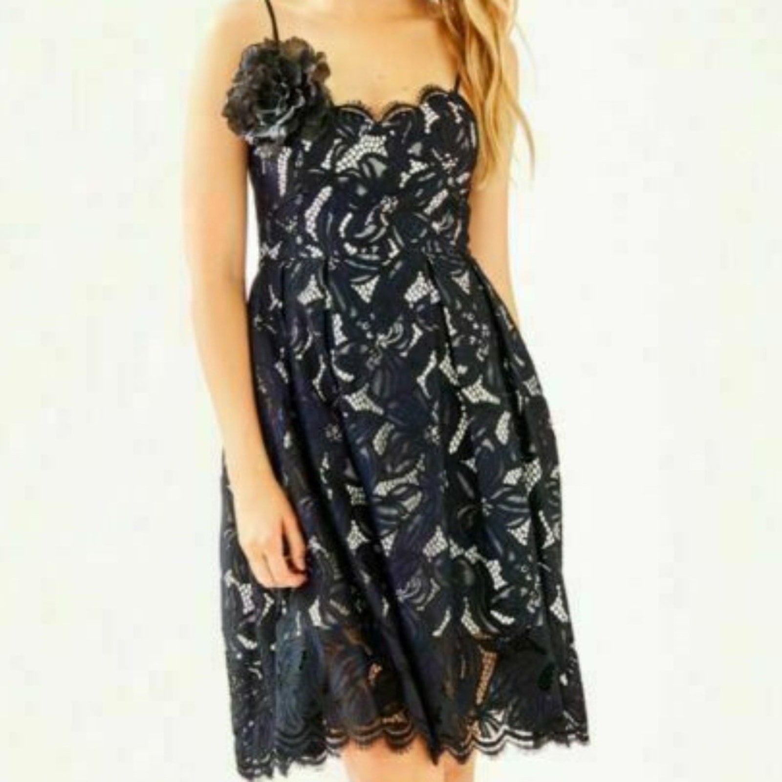 NWT LILLY PULITZER Camella Dress Two Tone Orchid Lace Onyx Black - size 2