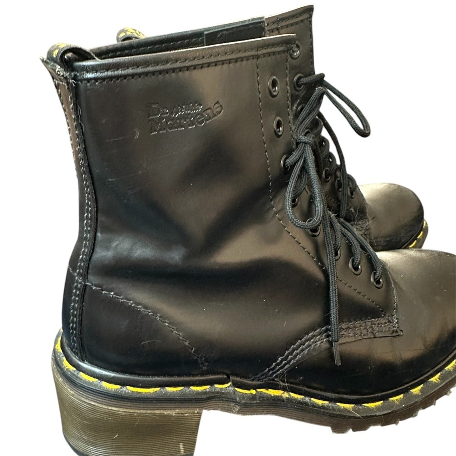 Dr Martens Vintage RARE LEATHER LACE UP BOOTS - size 9 US ladies