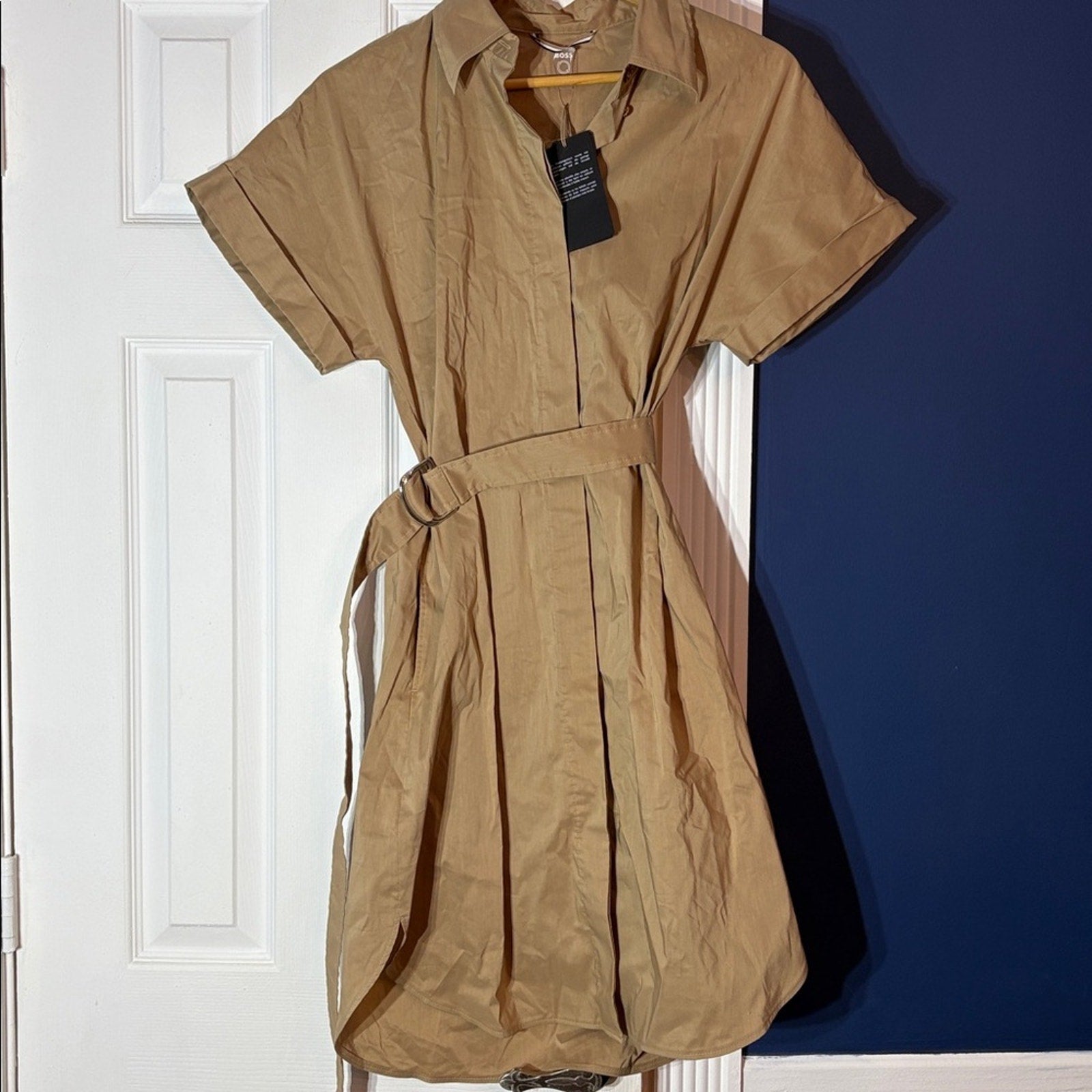 NWT Hugo Boss Dashile Short Sleeve Shirtdress In Iconic Camel - size 4