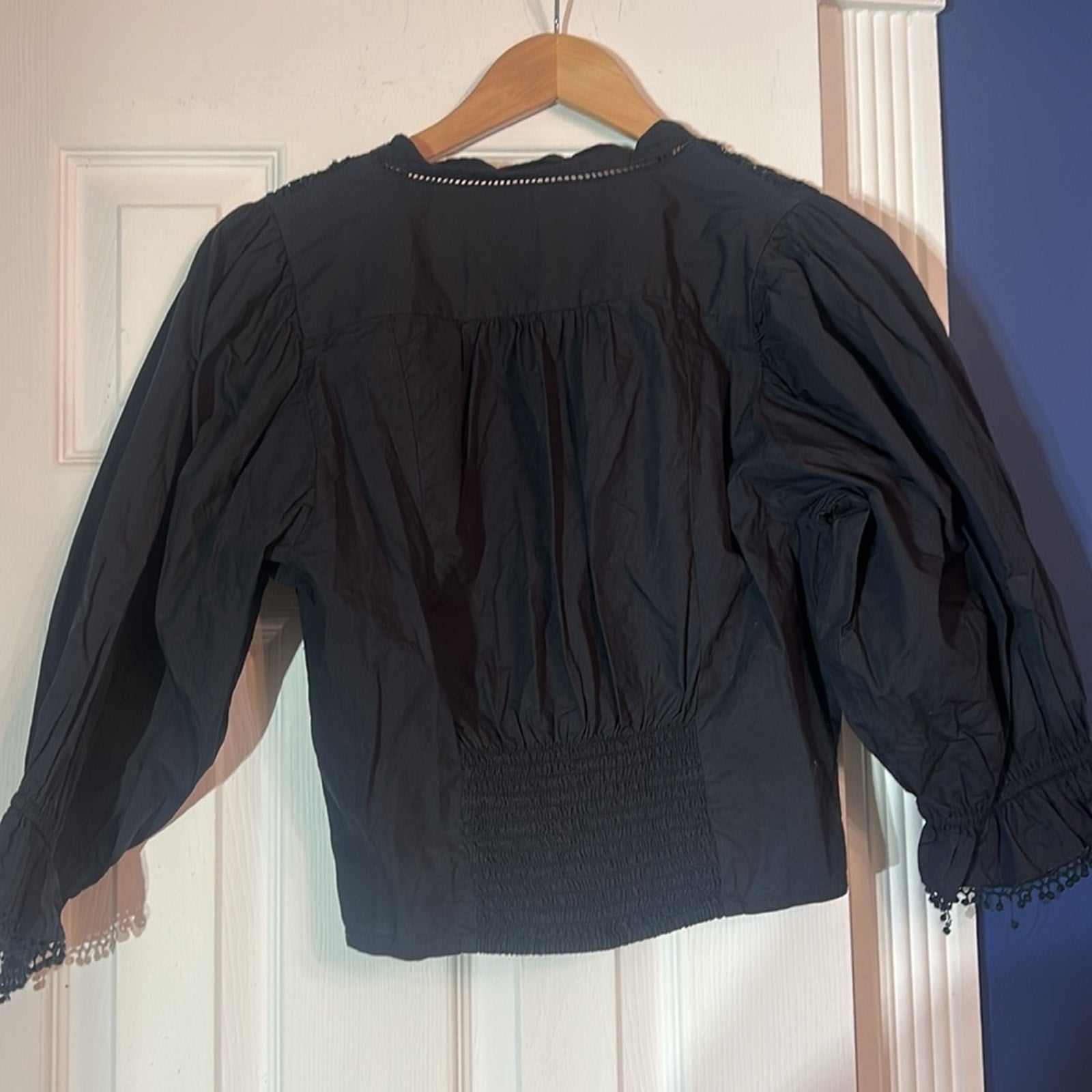 FREE PEOPLE Black Louella Embroidered Smocked Cut-out V-Neck Crop Top M