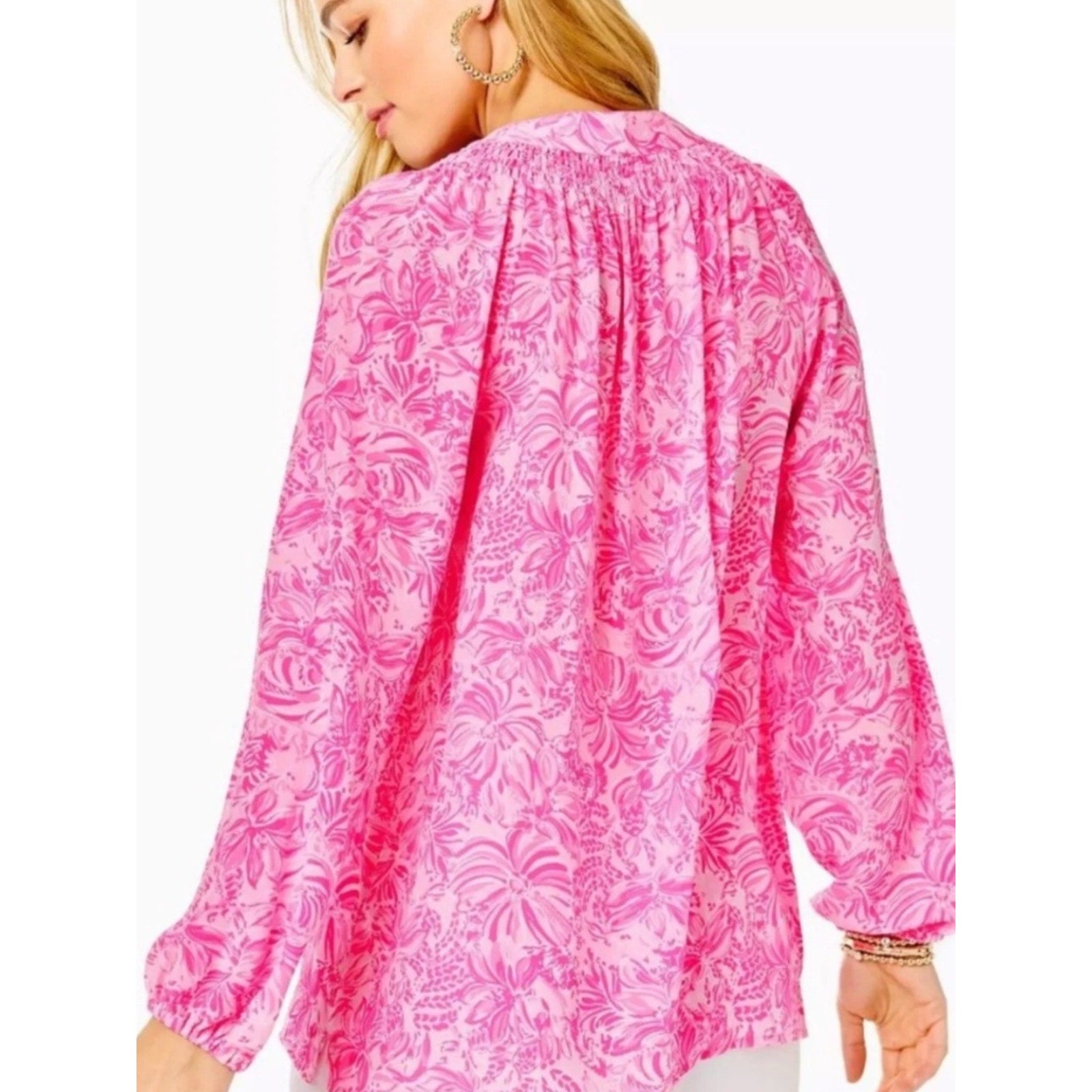 Lilly Pulitzer Elsa Silk Blouse in Pink Blossom Foxy Llama - M 🌟