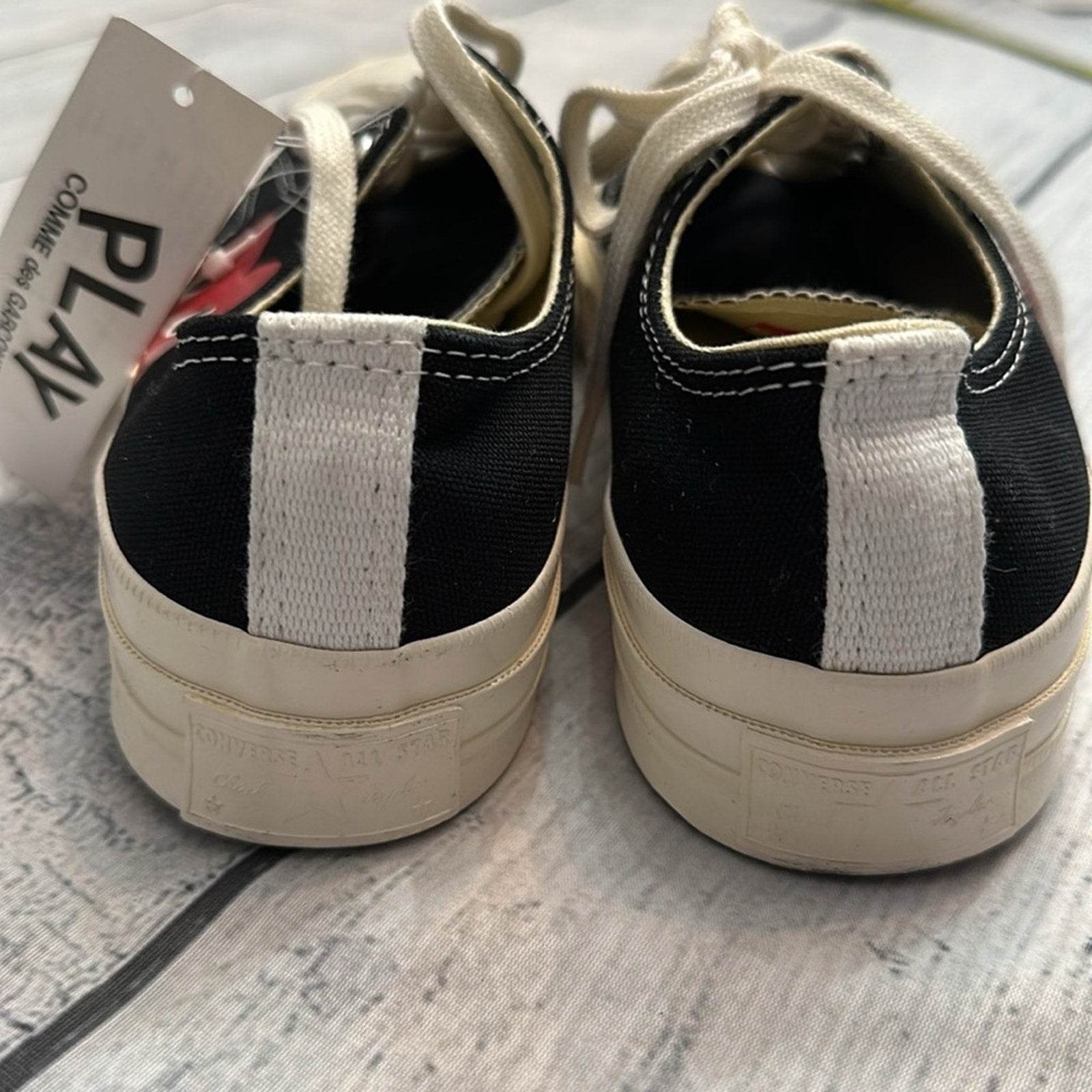 NEW Comme Des Garcons PLAY x Converse Unisex Chuck Taylor Lace Up Sneakers