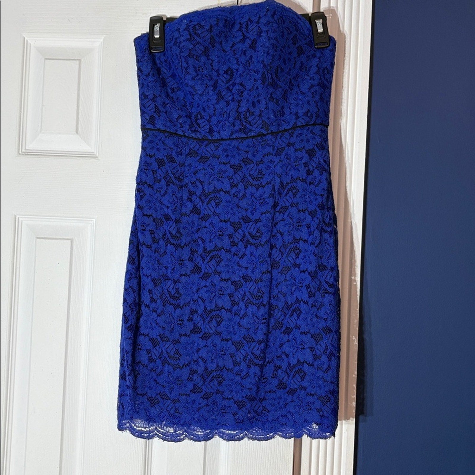NWT Diane Von Furstenberg 'Walker' ~ Blue Lace Strapless Sheath Dress - size 2